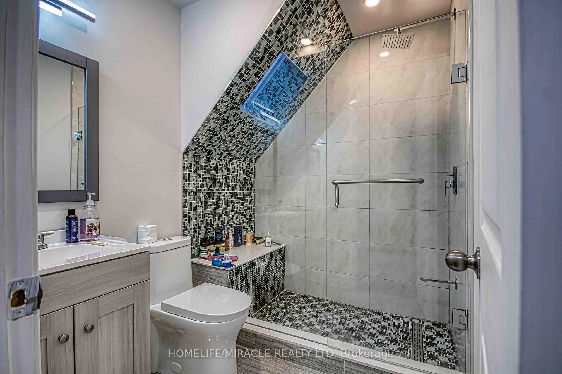 Photo 28 of 471 Jones Avenue, Toronto, Blake-Jones — HOMEH