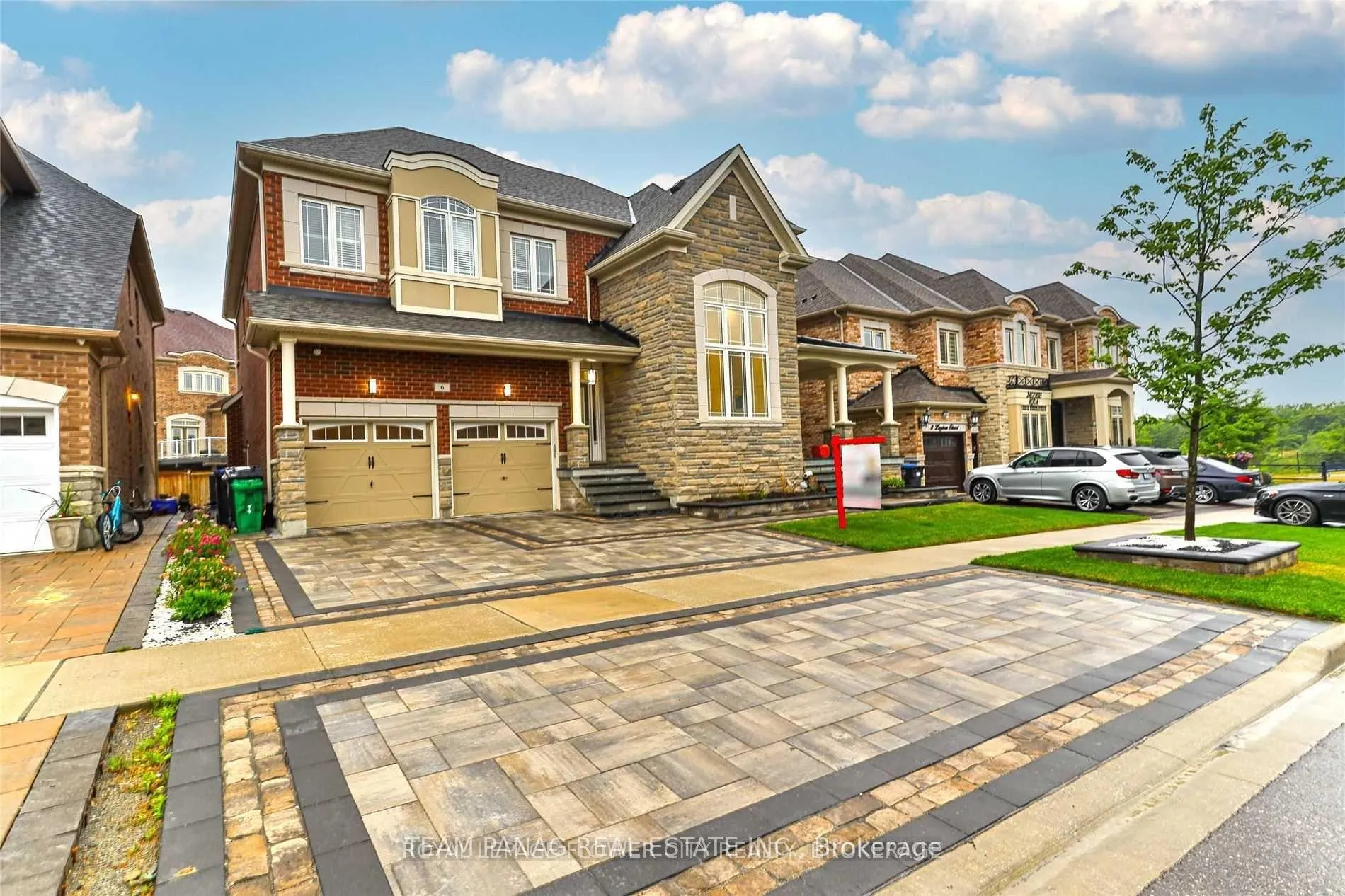 Photo 1 of 6 Layton Street, Brampton, Toronto Gore Rural Estate — HOMEH