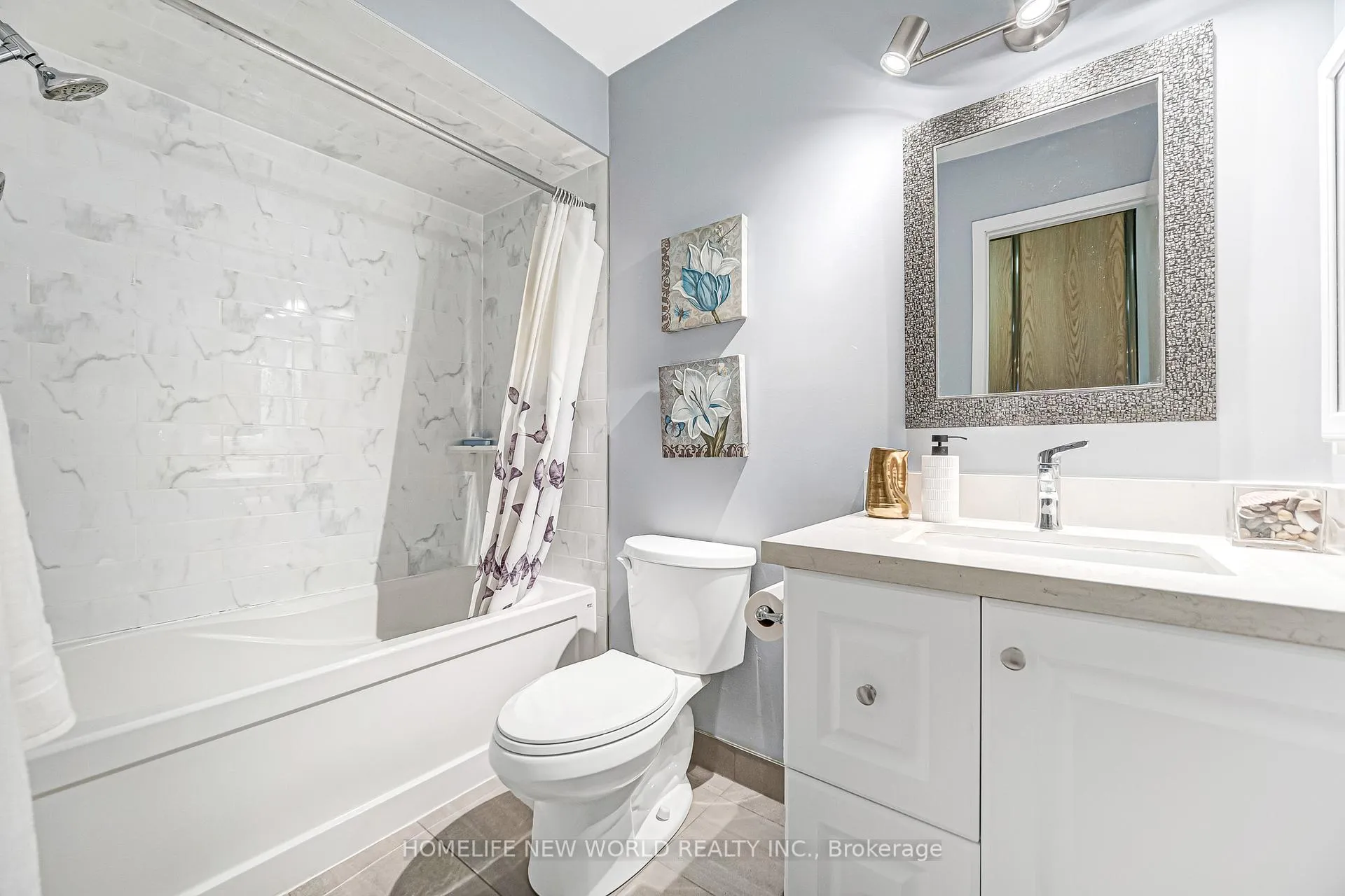 Photo 32 of 76 Bowman Way, Markham, Aileen-Willowbrook — HOMEH