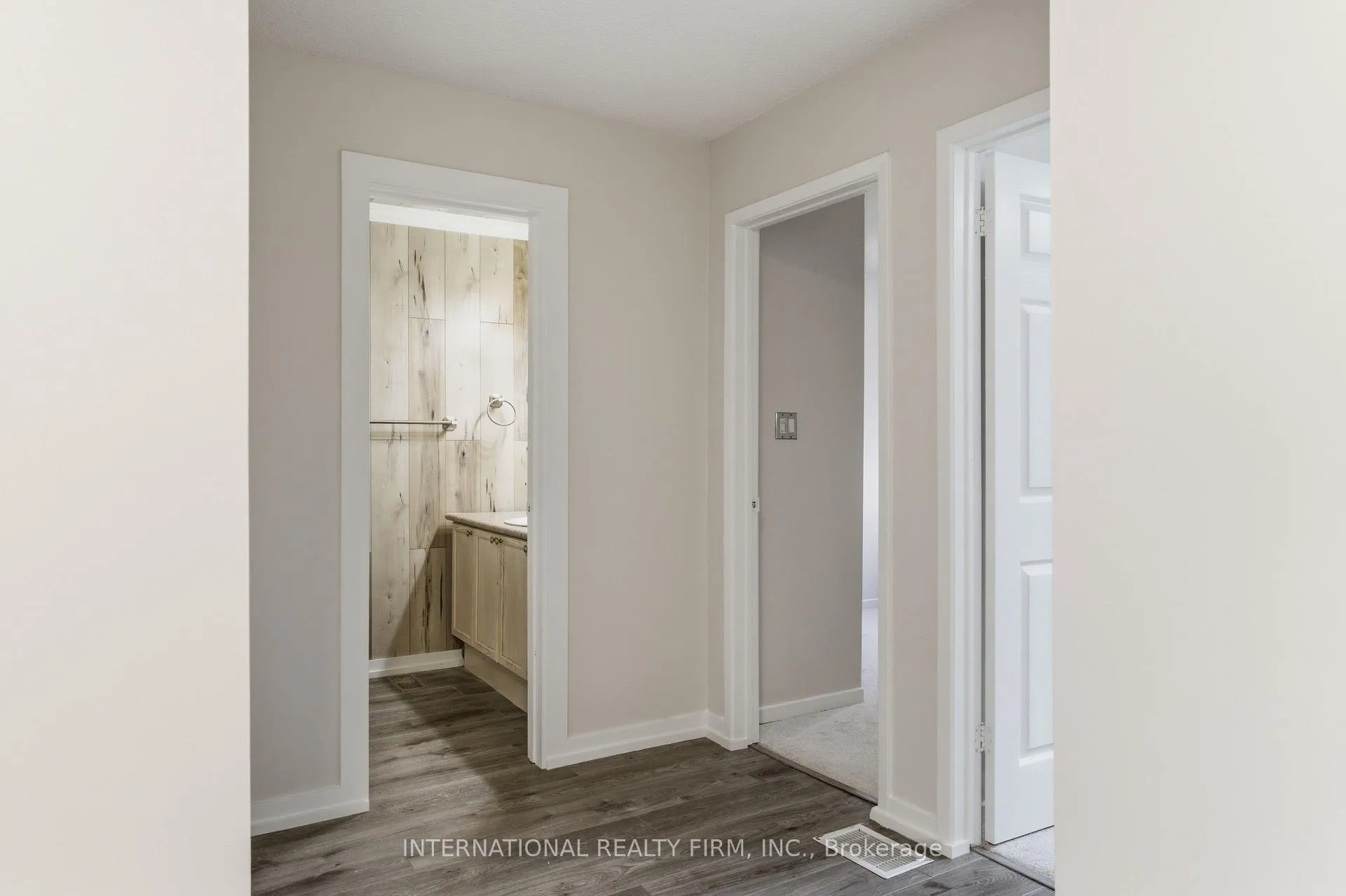 Photo 16 of Unit 114, 114 Foster Crescent, Brampton, Brampton North — HOMEH