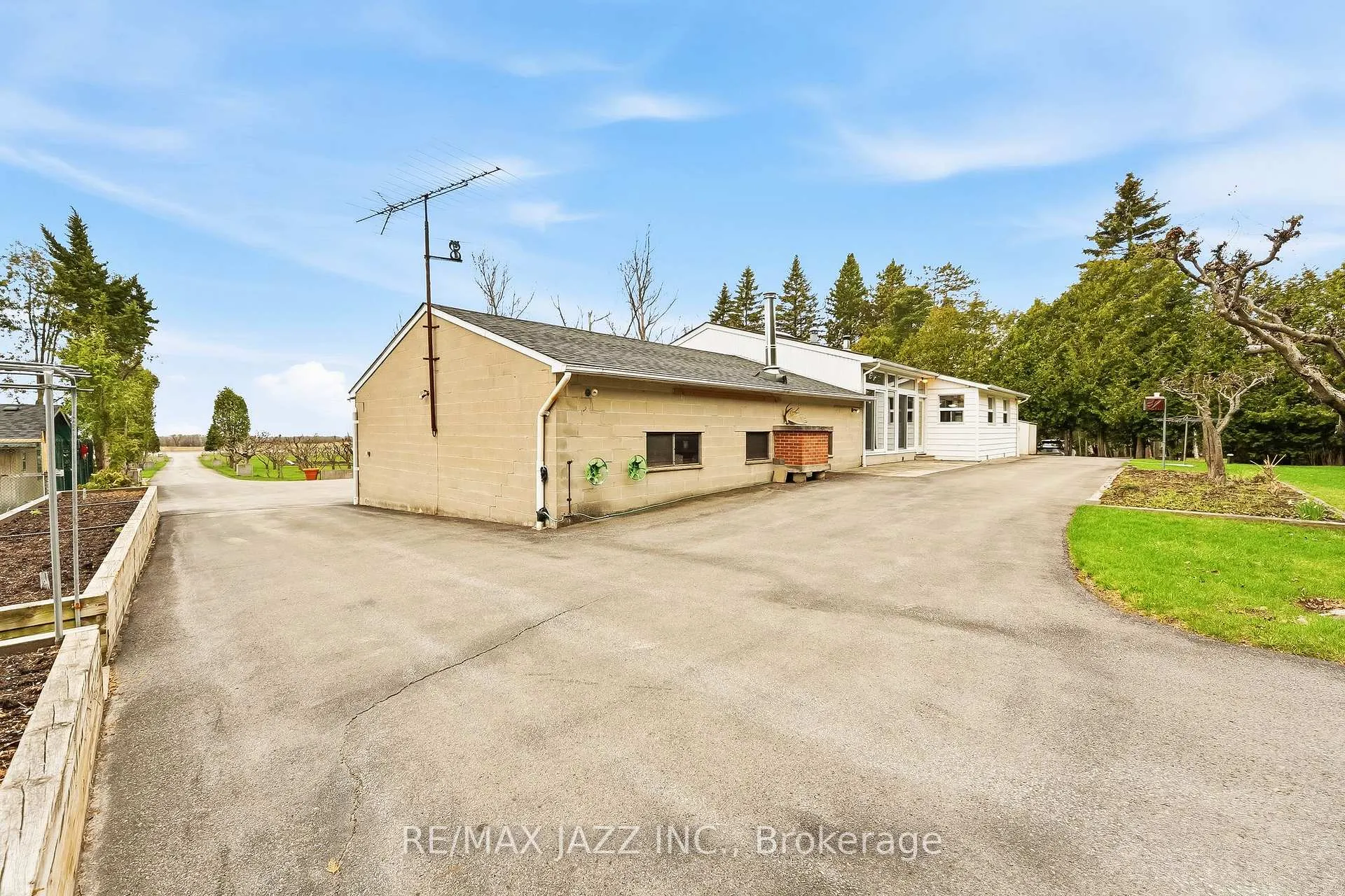 Photo 48 of 4320 Bloomington Road, Whitchurch-Stouffville, Rural Whitchurch-Stouffville — HOMEH
