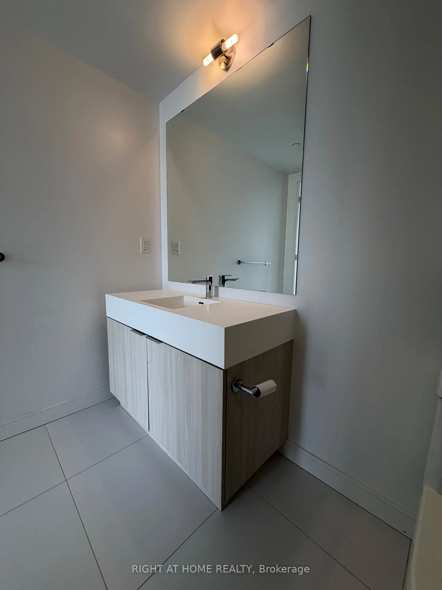 Photo 19 of Unit N1107, 35 Rolling Mills Road, Toronto, Waterfront Communities — HOMEH