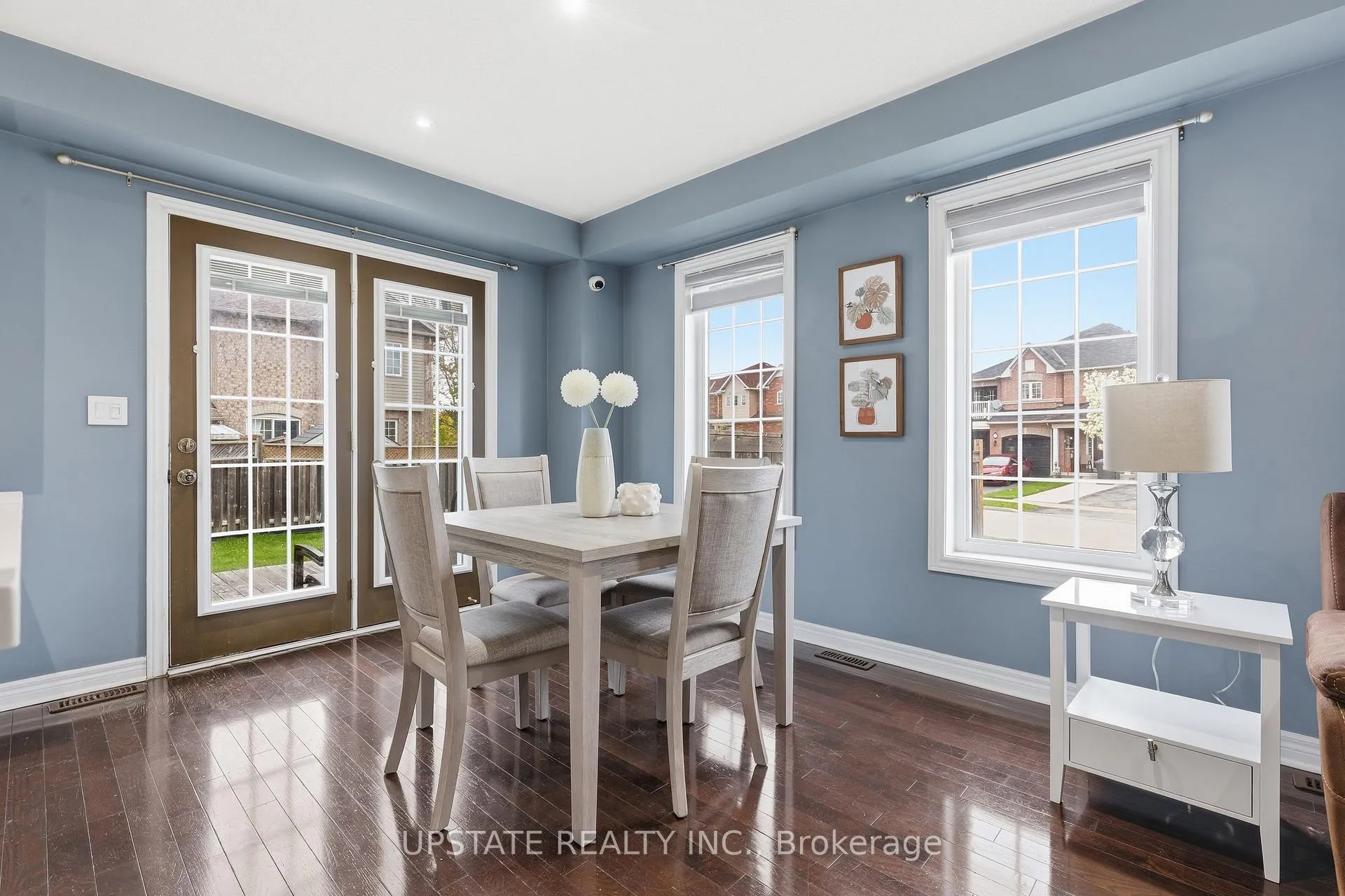 Photo 15 of 30 Copperfield Road, Brampton, Sandringham-Wellington — HOMEH