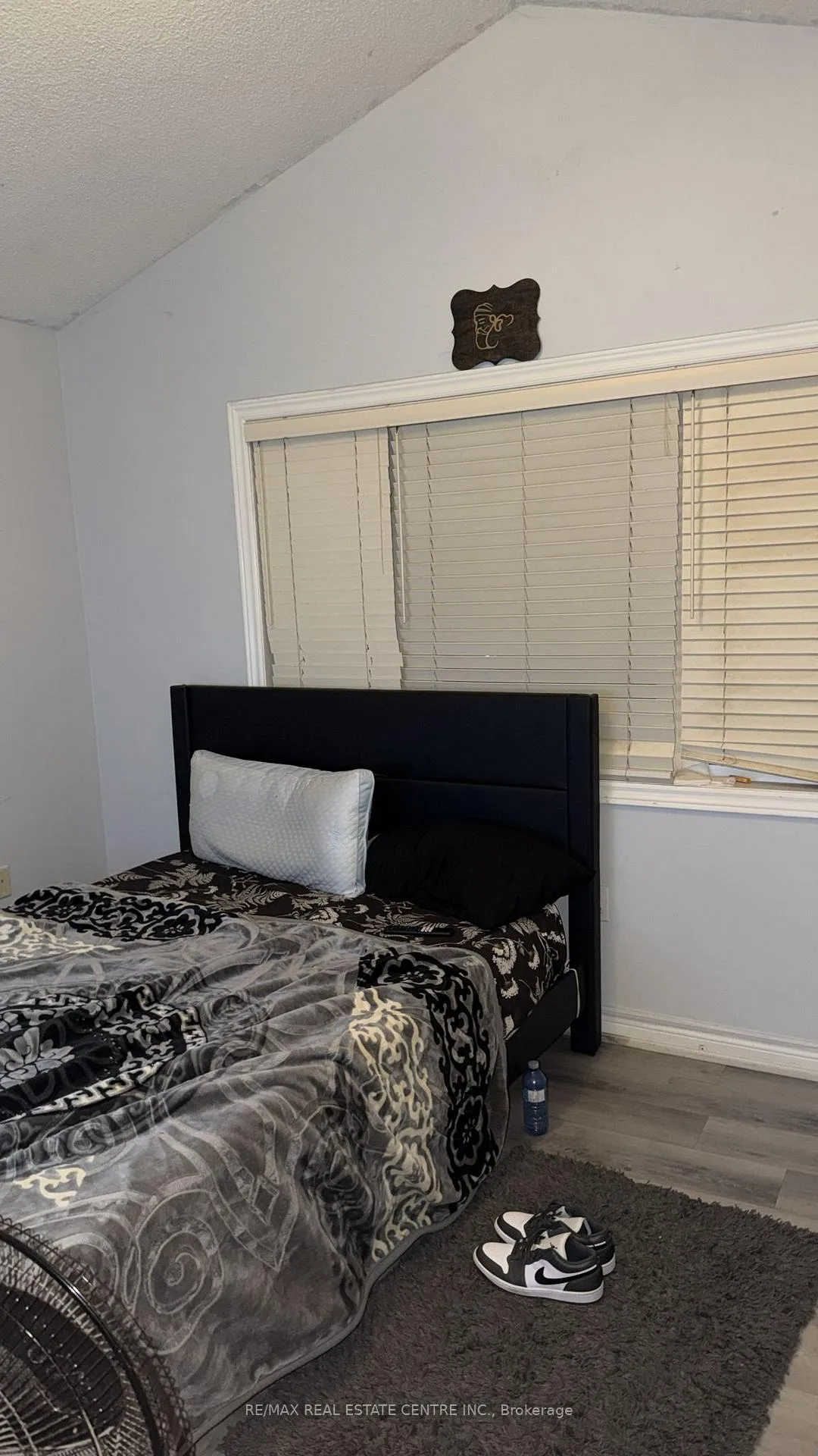 Photo 12 of Unit UPPER, 62 Ashdale Road, Brampton, Bram West — HOMEH