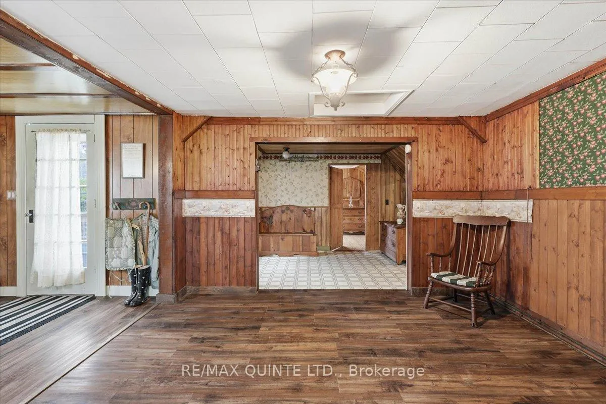 Photo 10 of 1242 County Road 12, Prince Edward County, Hallowell Ward — HOMEH