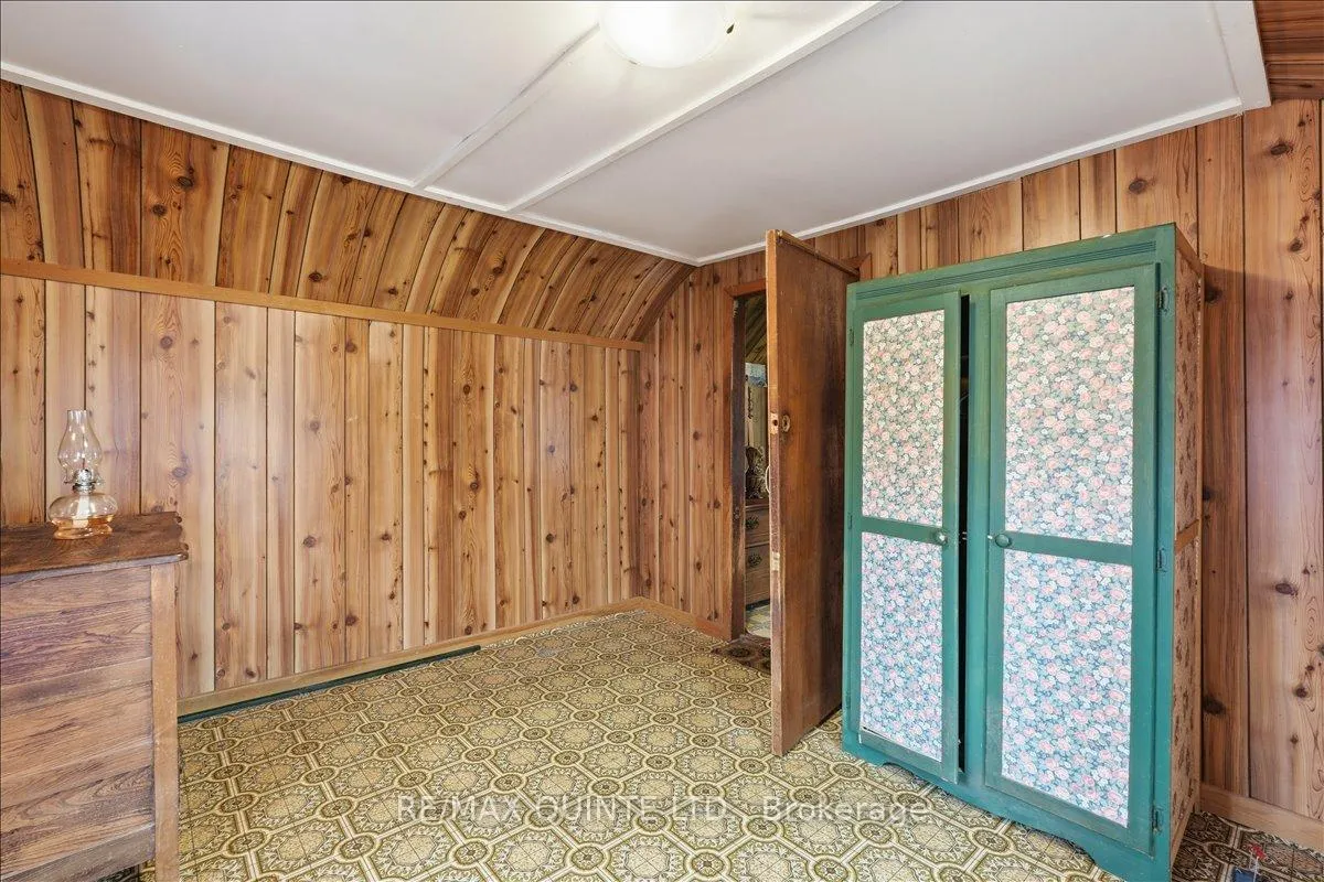Photo 12 of 1242 County Road 12, Prince Edward County, Hallowell Ward — HOMEH