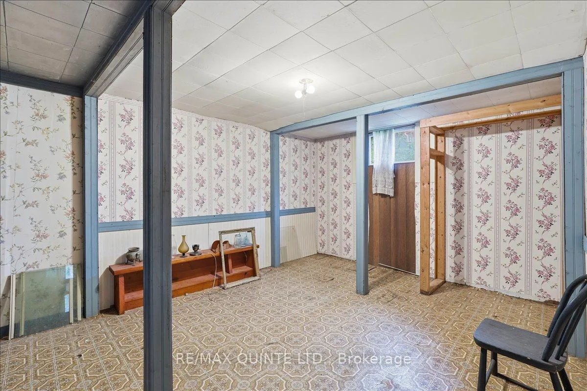 Photo 19 of 1242 County Road 12, Prince Edward County, Hallowell Ward — HOMEH