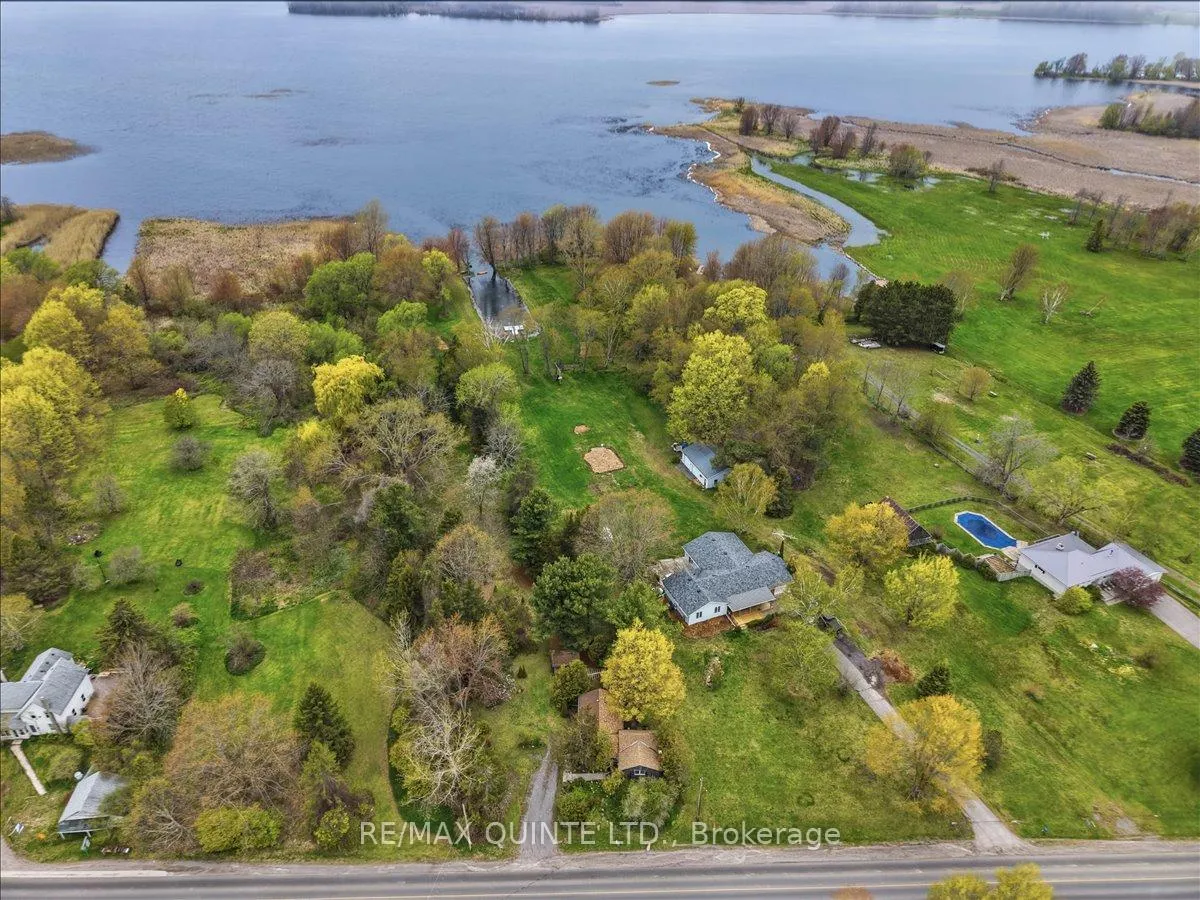 Photo 23 of 1242 County Road 12, Prince Edward County, Hallowell Ward — HOMEH
