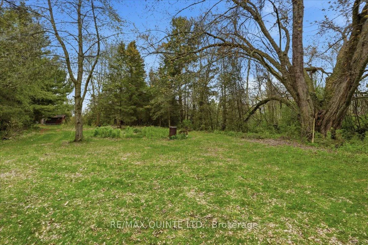 Photo 34 of 1242 County Road 12, Prince Edward County, Hallowell Ward — HOMEH