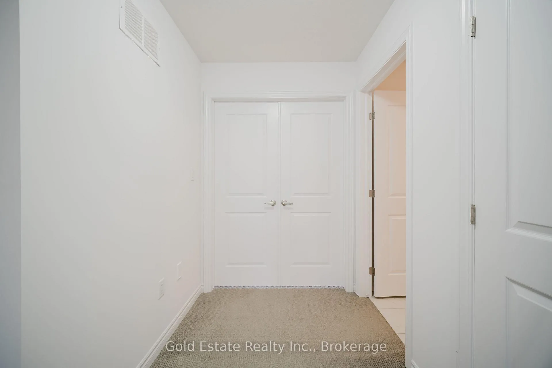 Photo 27 of 19 Mclaren Avenue, Brantford — HOMEH