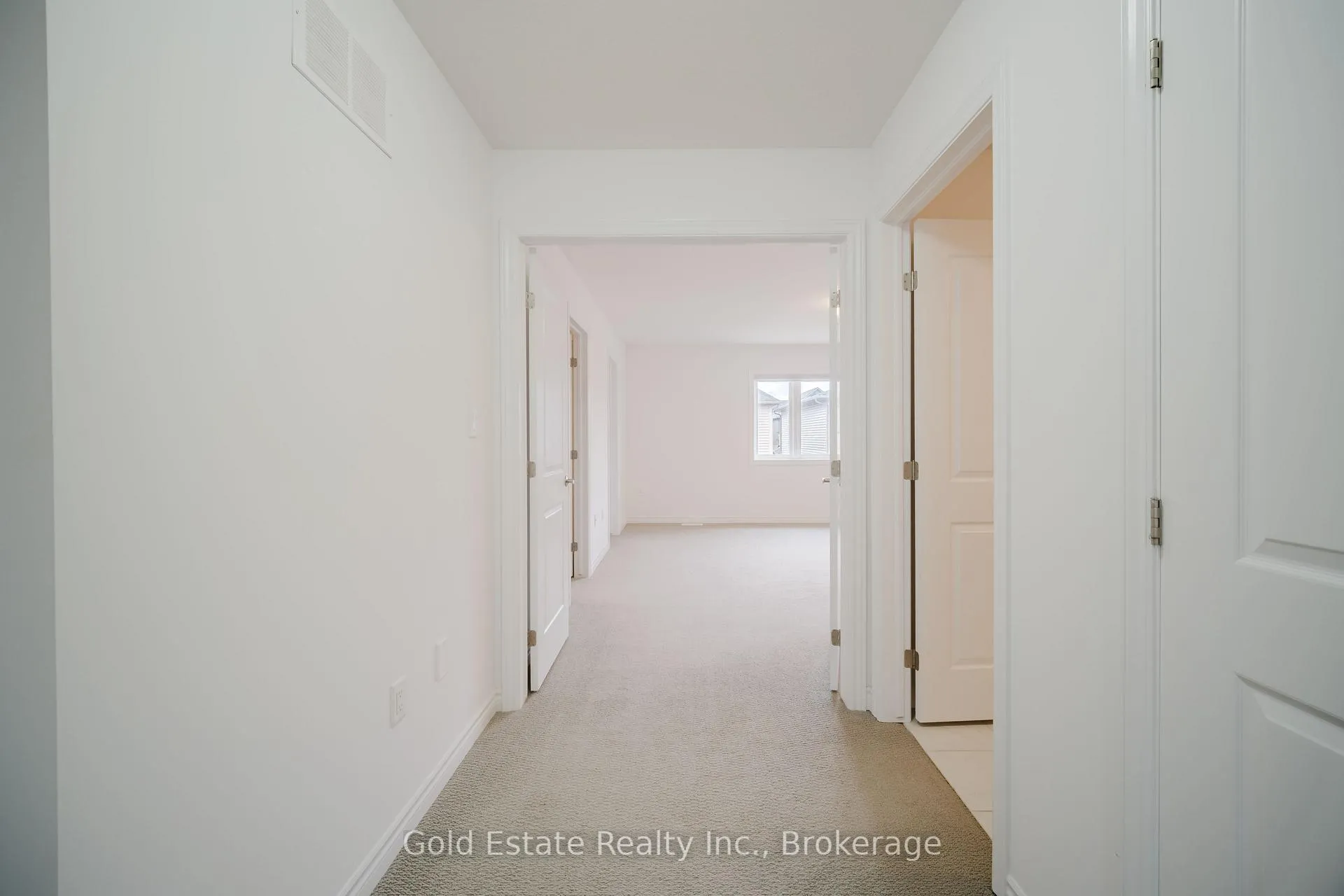 Photo 28 of 19 Mclaren Avenue, Brantford — HOMEH