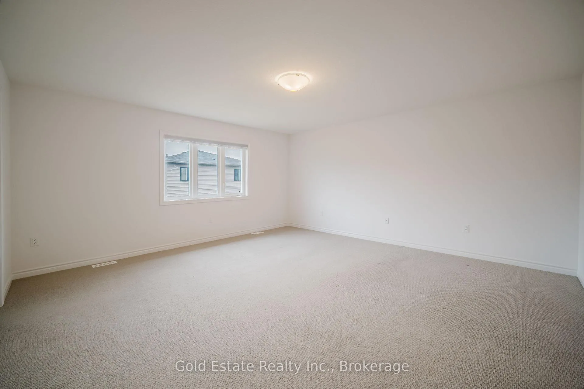 Photo 32 of 19 Mclaren Avenue, Brantford — HOMEH
