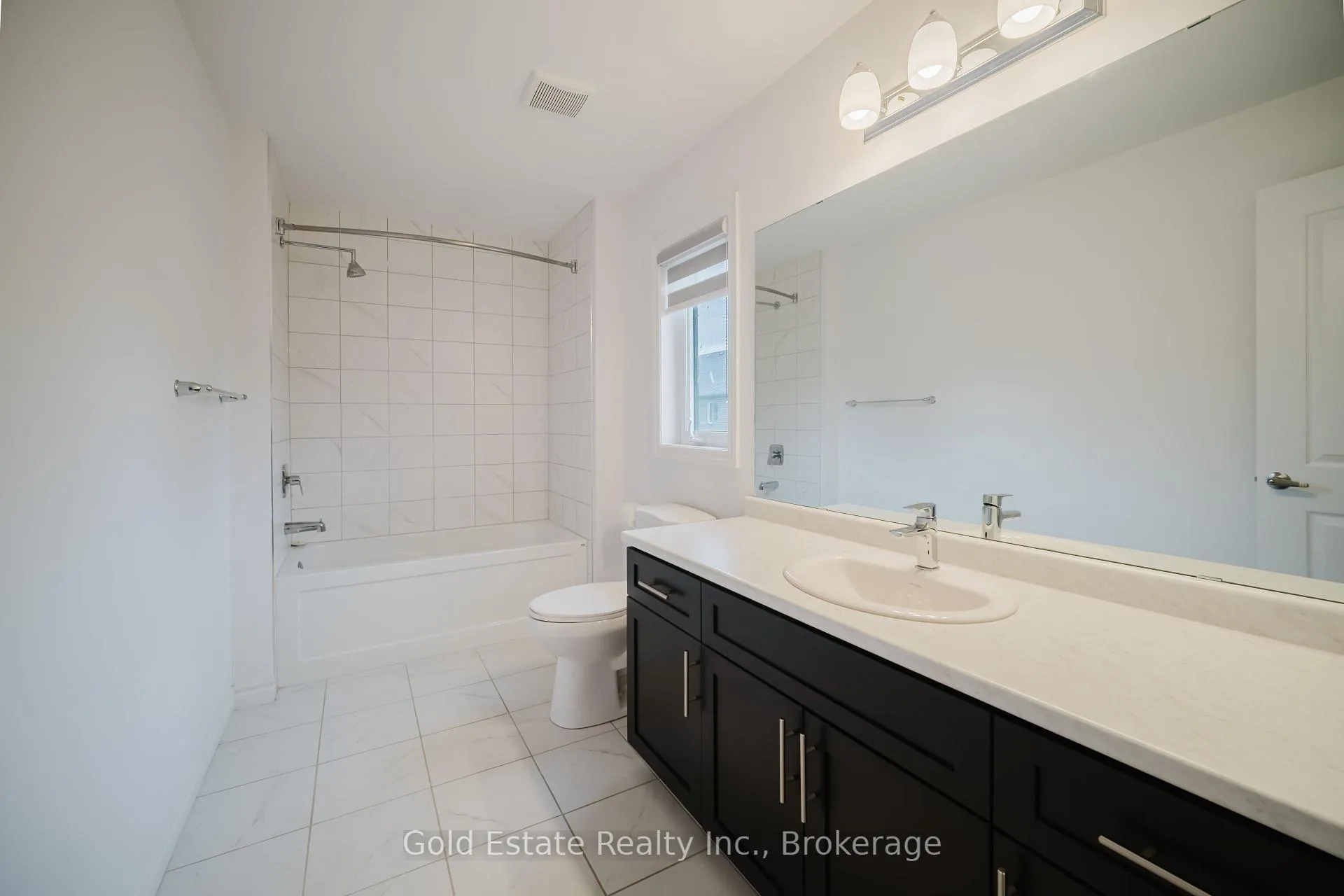 Photo 35 of 19 Mclaren Avenue, Brantford — HOMEH