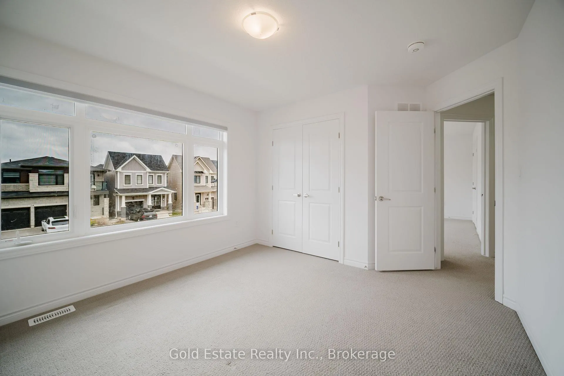 Photo 43 of 19 Mclaren Avenue, Brantford — HOMEH