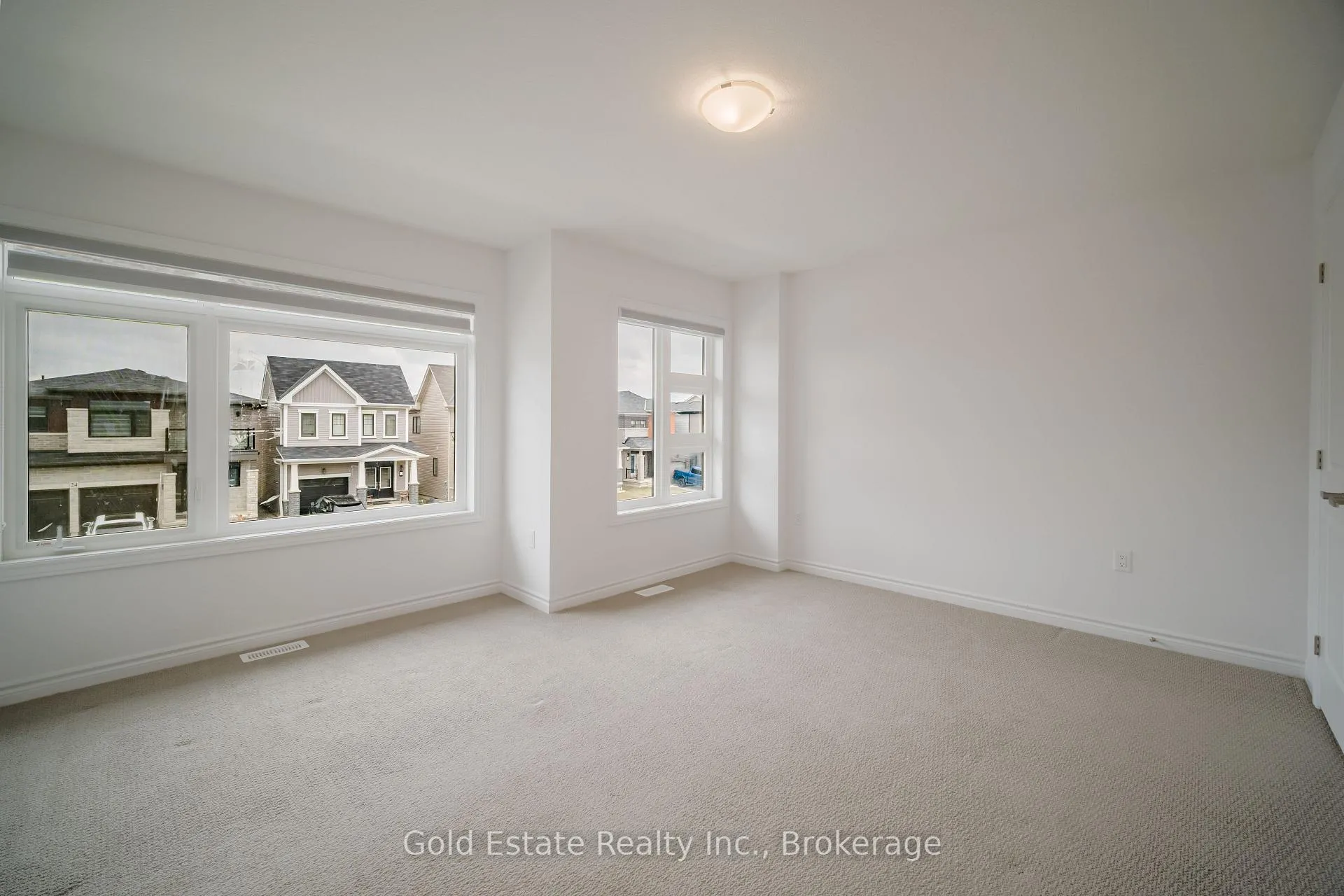 Photo 44 of 19 Mclaren Avenue, Brantford — HOMEH