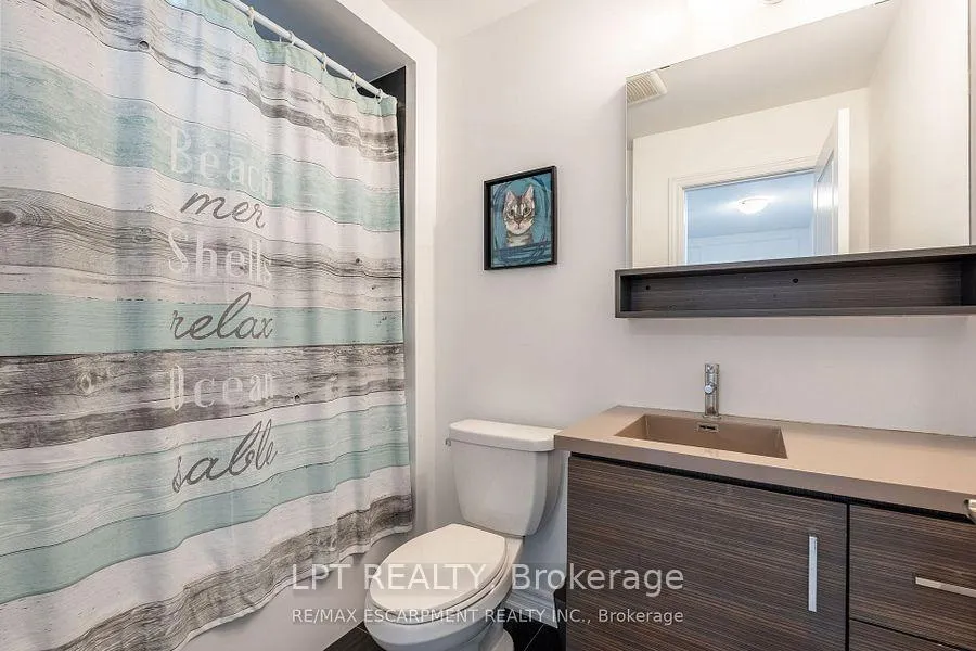 Photo 6 of 16 Place Polonaise Drive, Grimsby, Grimsby Beach — HOMEH