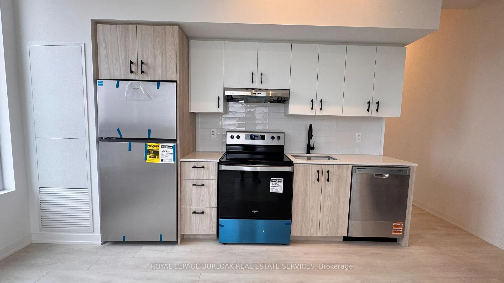 Photo 5 of Unit 532, 4878 Powers Common, Burlington, Rose — HOMEH