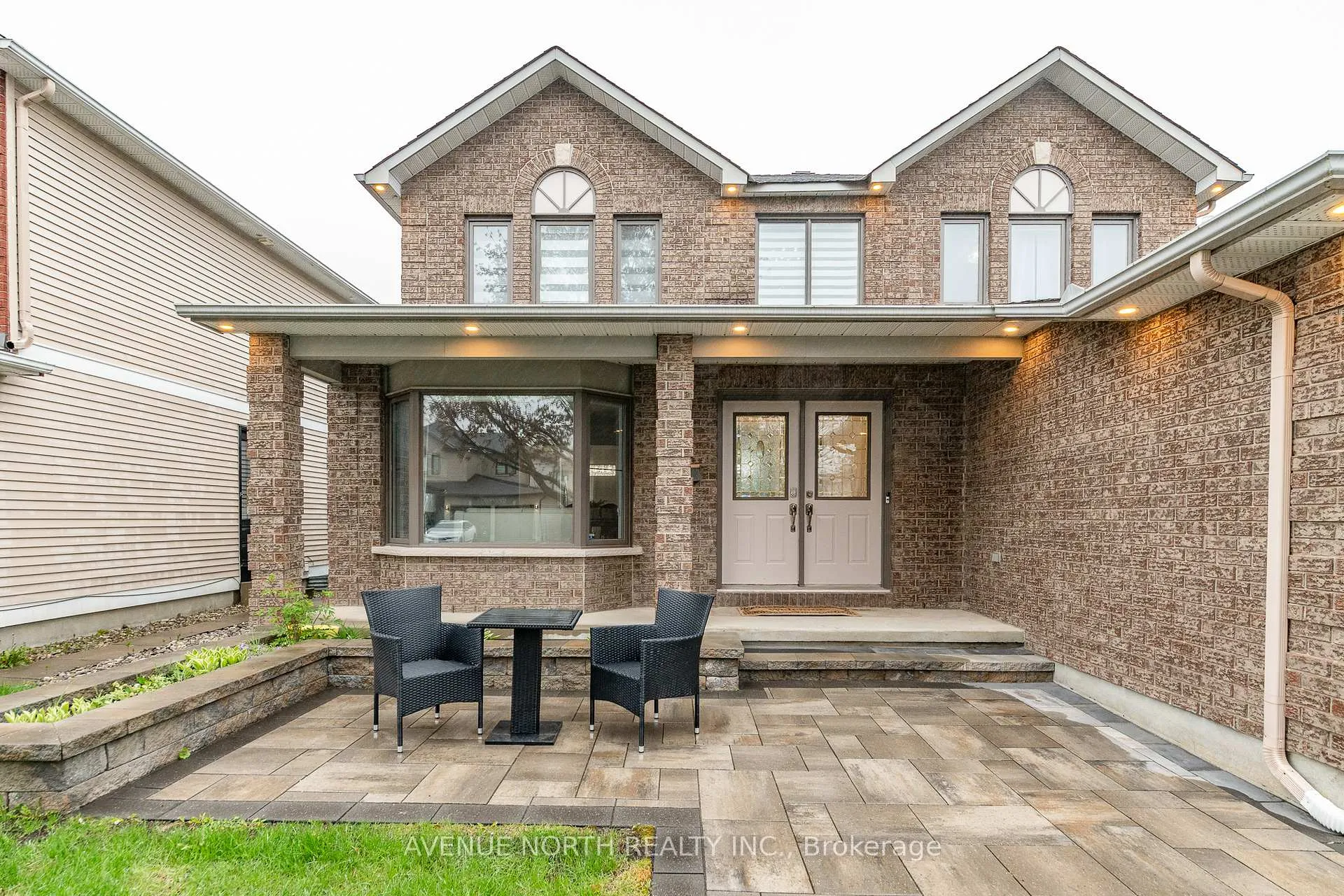 Photo 2 of 21 Sai Crescent, Ottawa, Hunt Club Park — HOMEH
