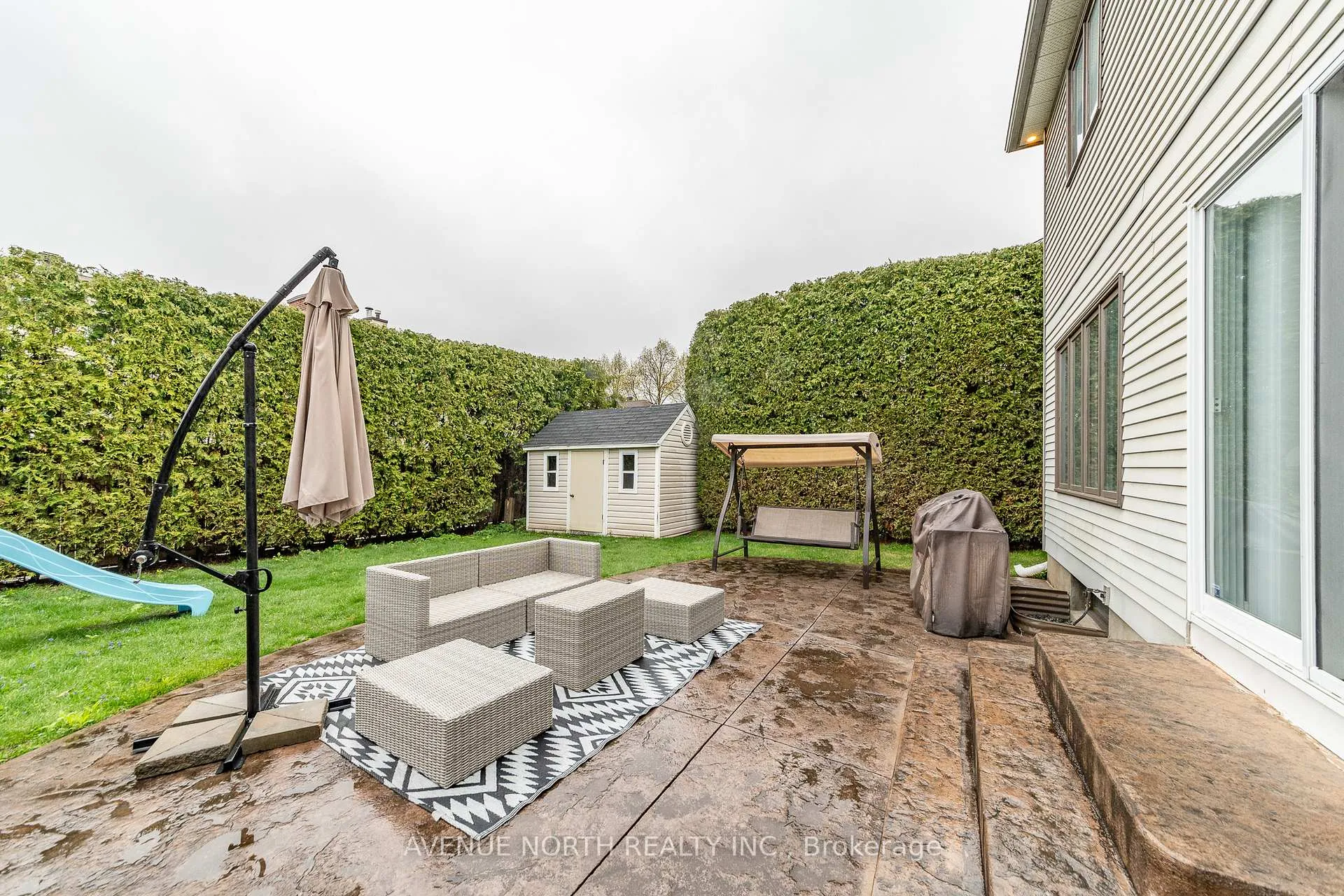 Photo 46 of 21 Sai Crescent, Ottawa, Hunt Club Park — HOMEH