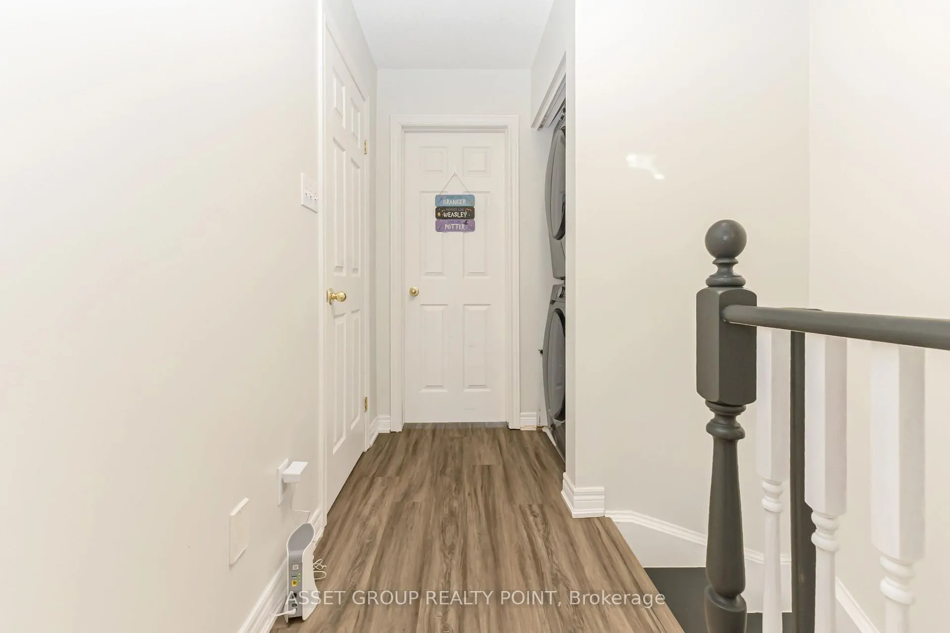 Photo 16 of Unit 33, 1751 Lampman Avenue, Burlington, Uptown — HOMEH