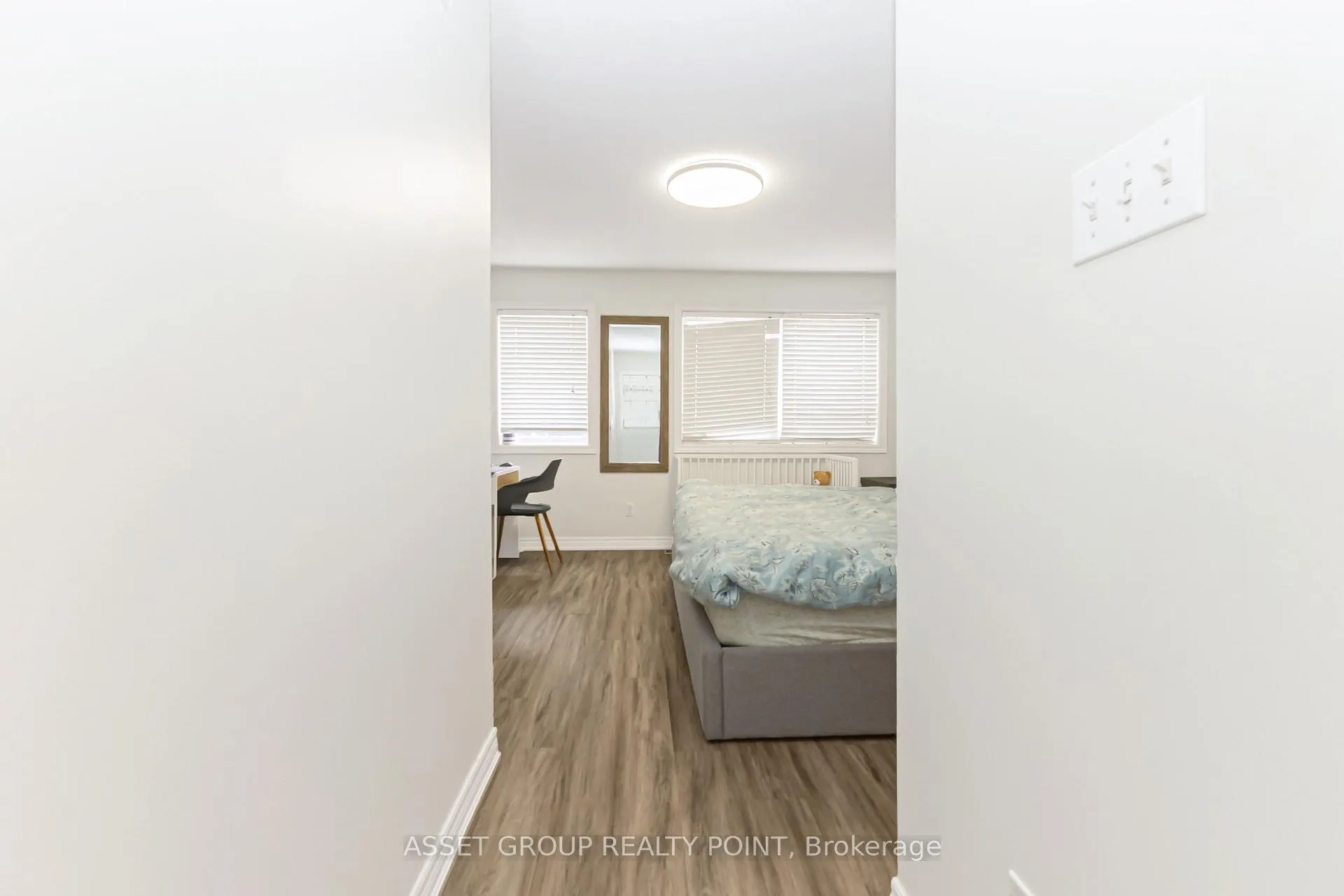 Photo 22 of Unit 33, 1751 Lampman Avenue, Burlington, Uptown — HOMEH
