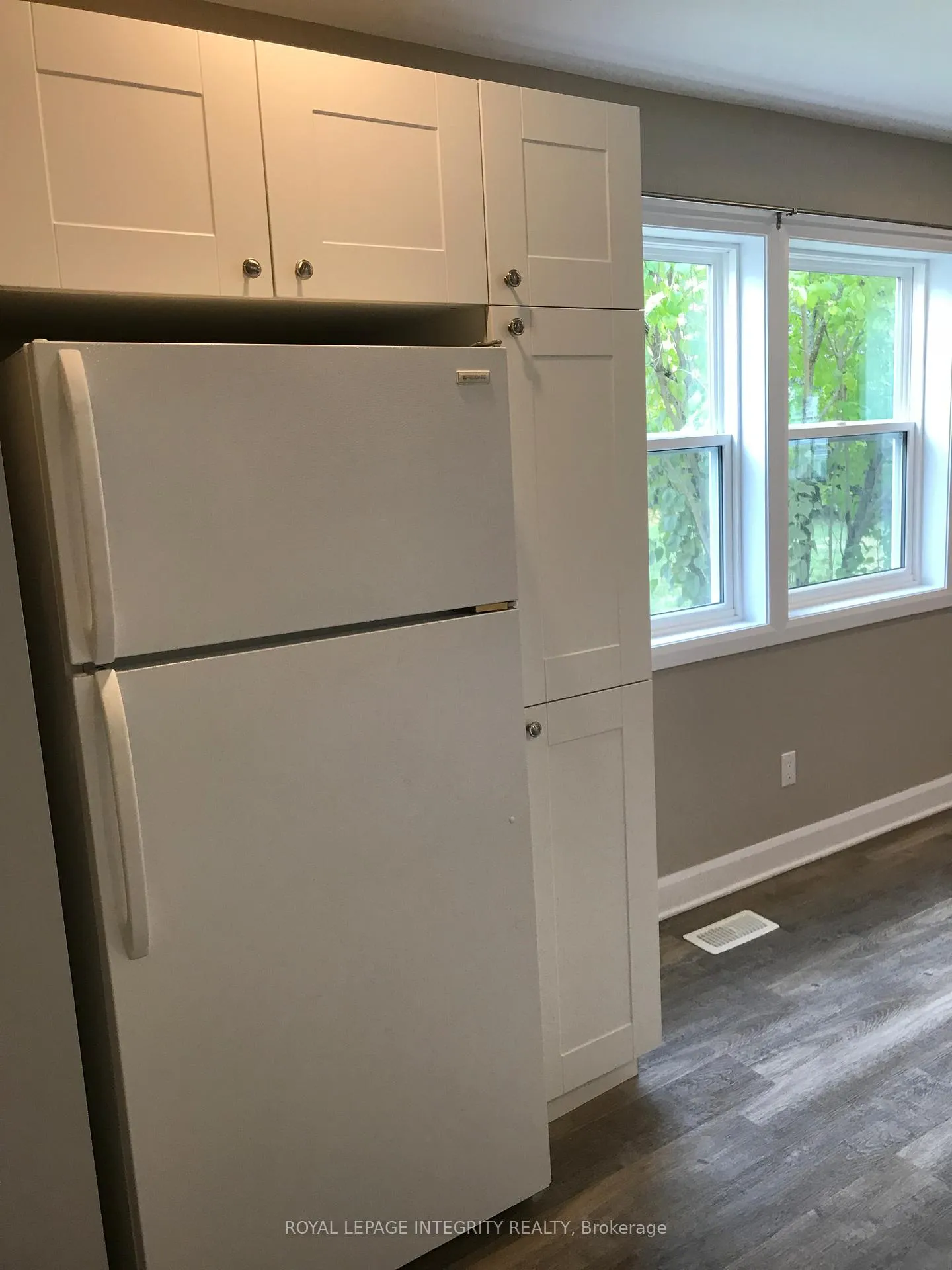 Photo 9 of 17 Roosevelt Drive, Smiths Falls — HOMEH