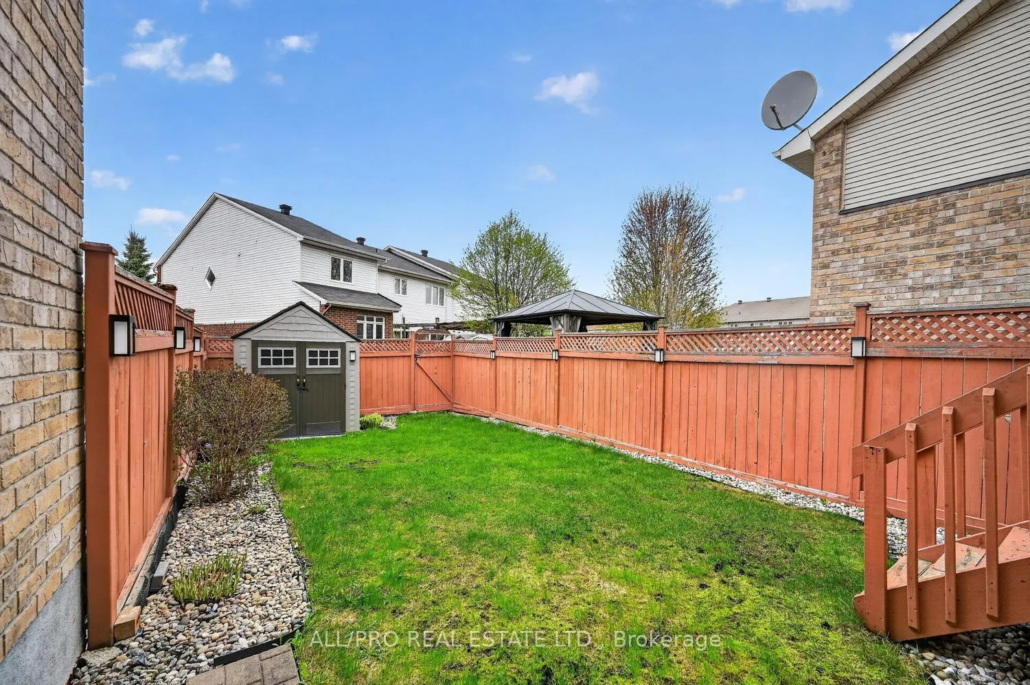Photo 21 of 219 Jersey Tea Circle, Ottawa, Riverside South/Gloucester Glen — HOMEH