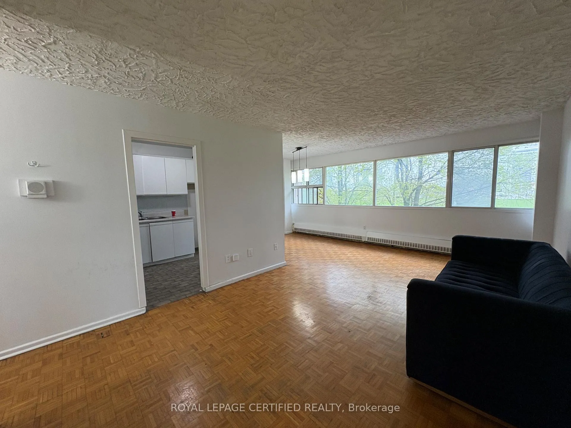 Photo 5 of Unit 202, 735 Don Mills Road, Toronto, Flemingdon Park — HOMEH