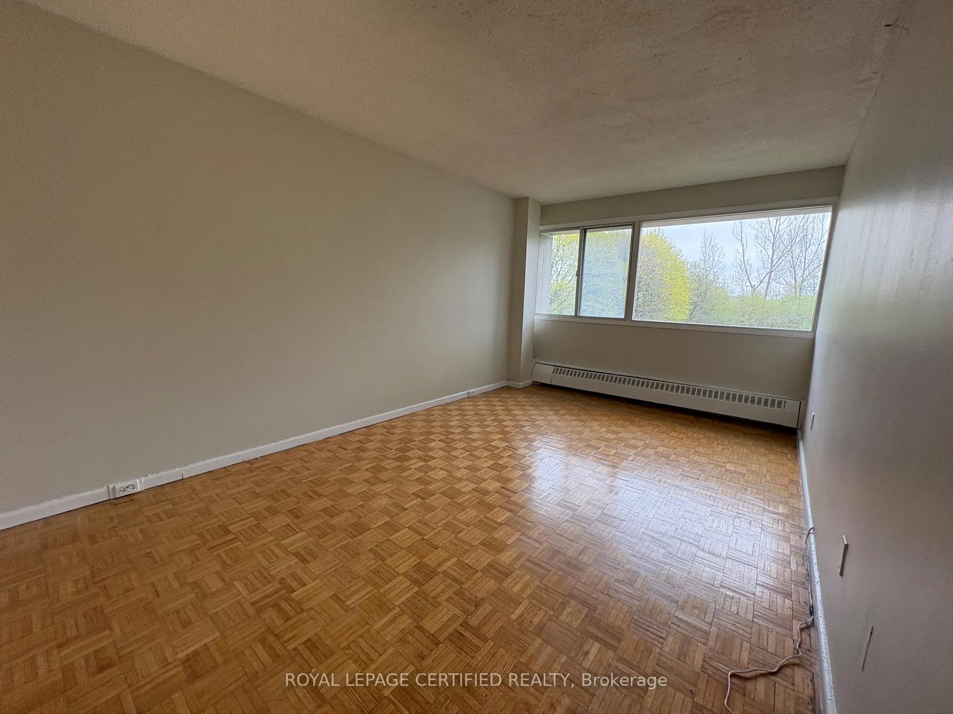 Photo 10 of Unit 202, 735 Don Mills Road, Toronto, Flemingdon Park — HOMEH