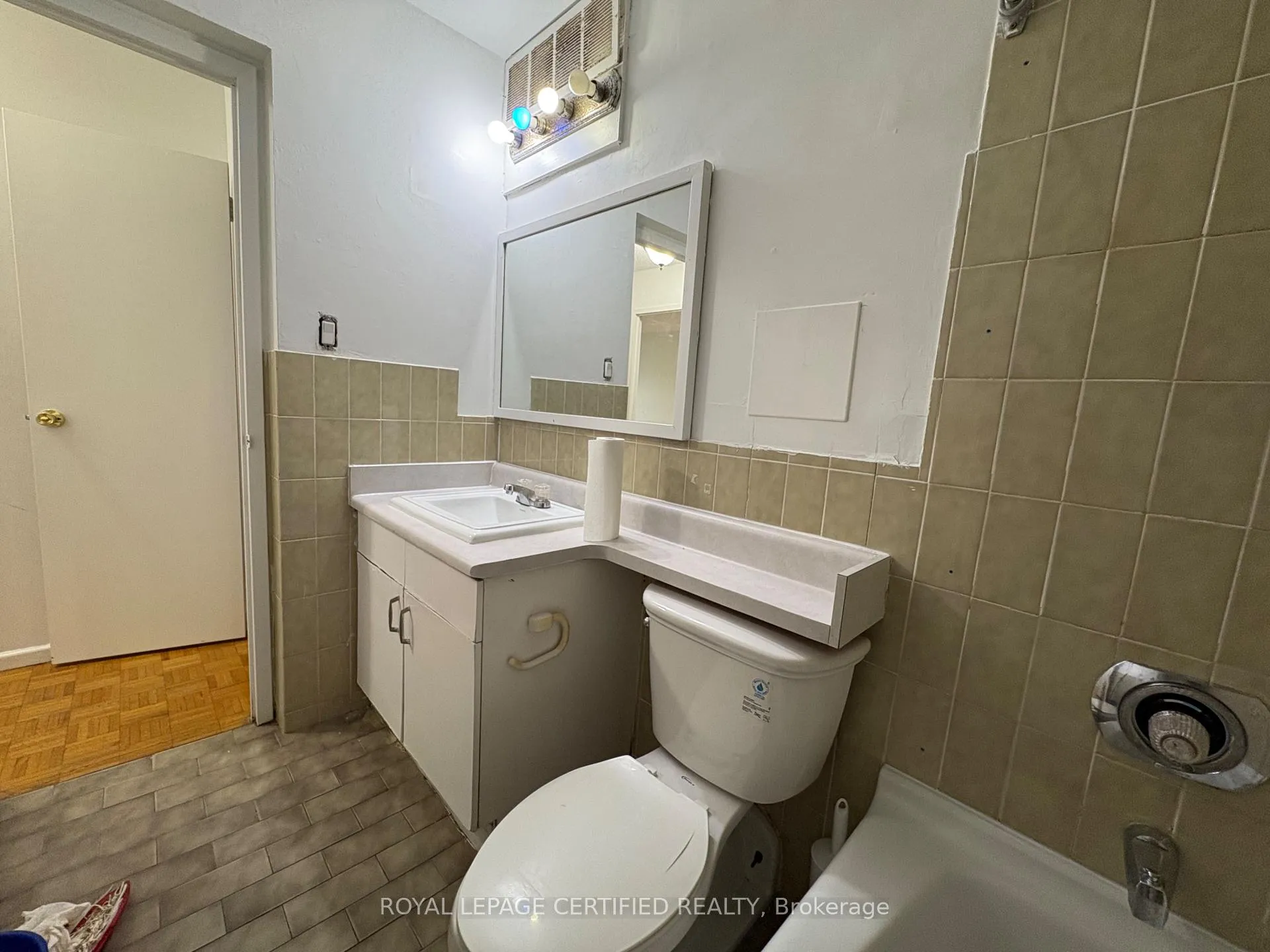 Photo 15 of Unit 202, 735 Don Mills Road, Toronto, Flemingdon Park — HOMEH