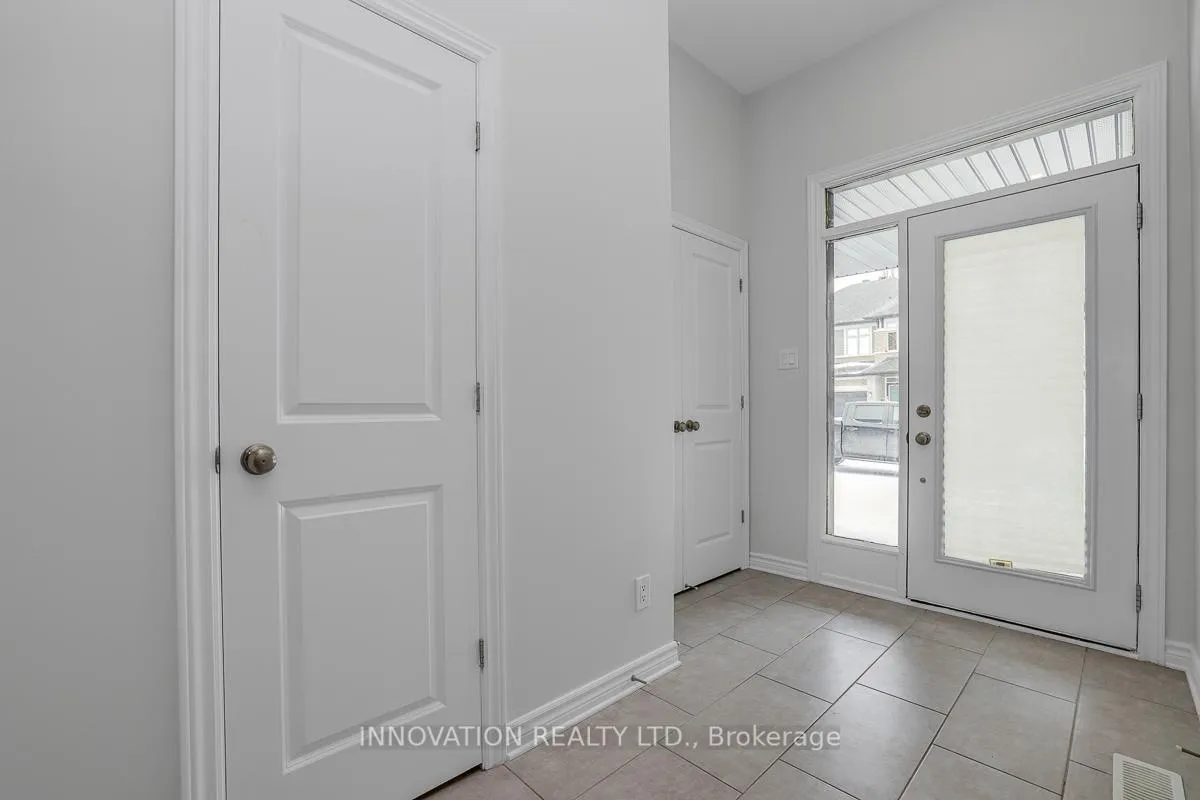 Photo 3 of 1011 Eider Street, Ottawa, Riverside South/Gloucester Glen — HOMEH
