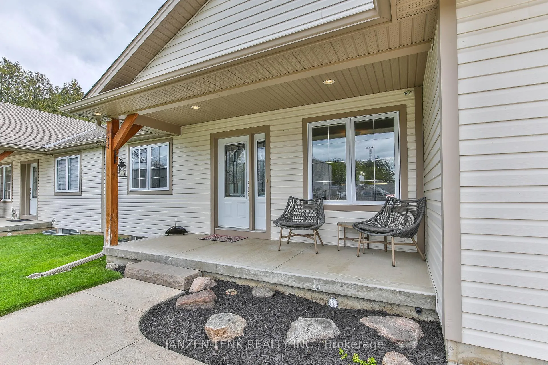 Photo 4 of 9240 Old Chapel Street, Bayham, Straffordville — HOMEH