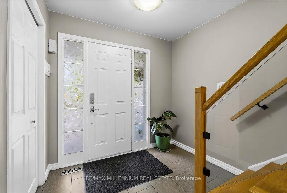 Photo 8 of 214 Graburn Avenue, Oshawa, Central — HOMEH