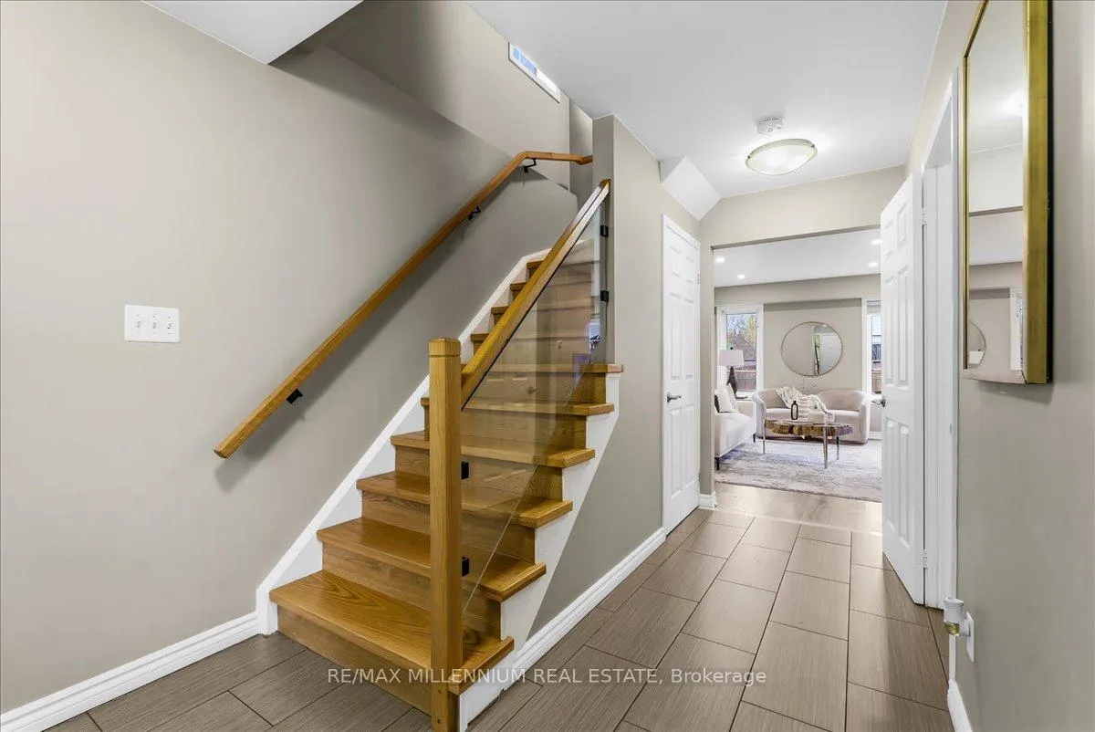 Photo 12 of 214 Graburn Avenue, Oshawa, Central — HOMEH