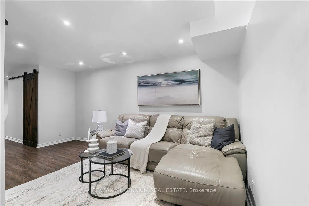 Photo 23 of 214 Graburn Avenue, Oshawa, Central — HOMEH