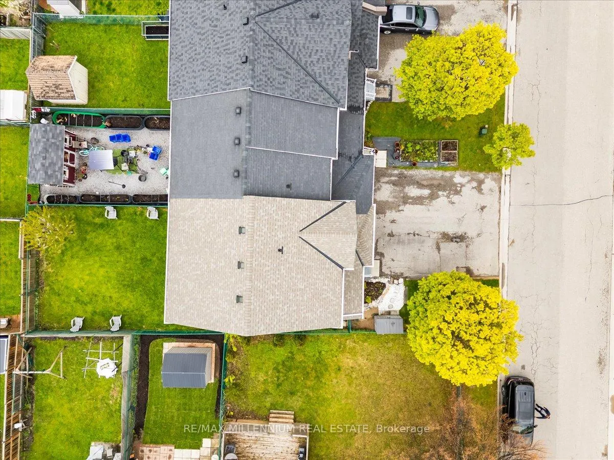 Photo 28 of 214 Graburn Avenue, Oshawa, Central — HOMEH
