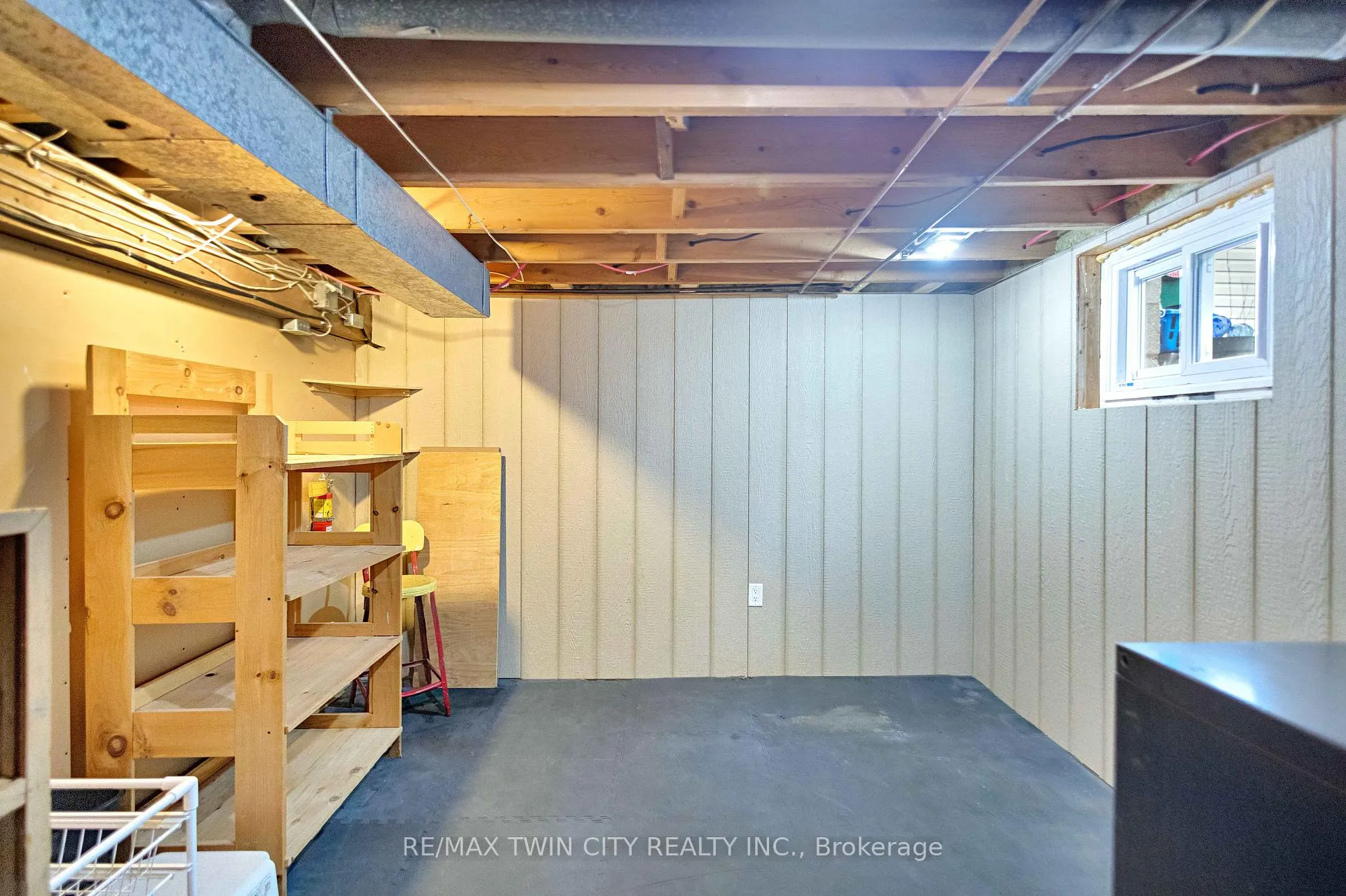 Photo 34 of 140 Terrace Hill Street, Brantford — HOMEH