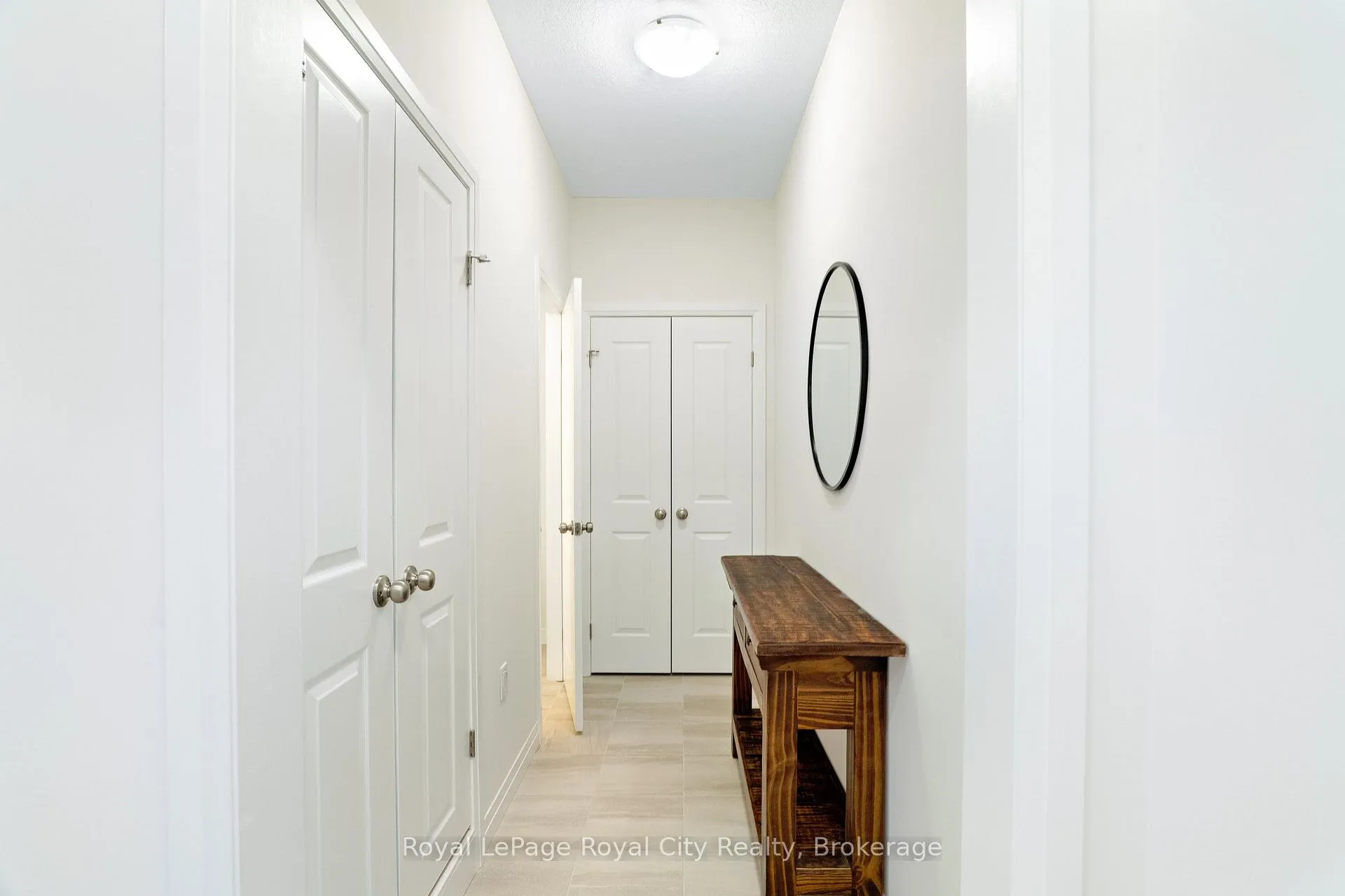 Photo 6 of 83 Thatcher Drive, Guelph, Kortright East — HOMEH