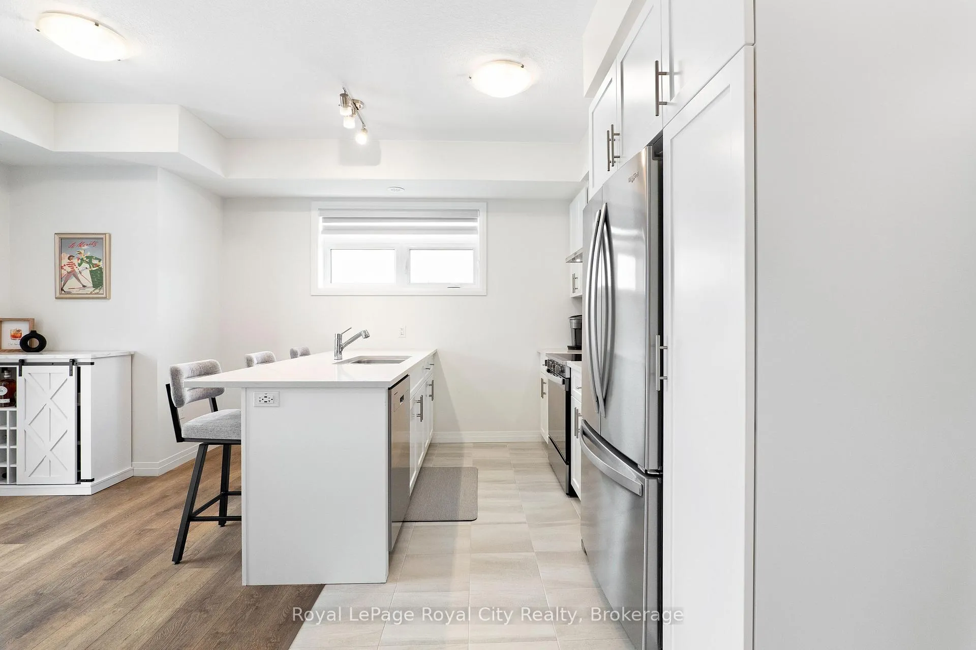 Photo 18 of 83 Thatcher Drive, Guelph, Kortright East — HOMEH