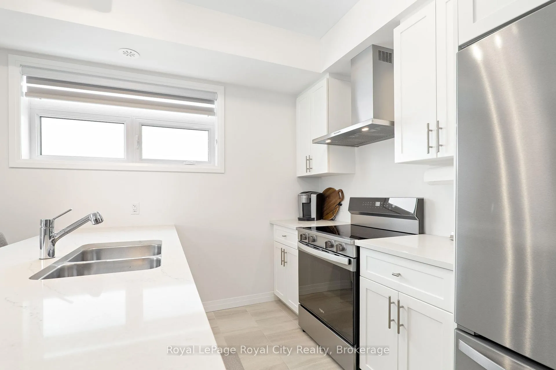Photo 19 of 83 Thatcher Drive, Guelph, Kortright East — HOMEH
