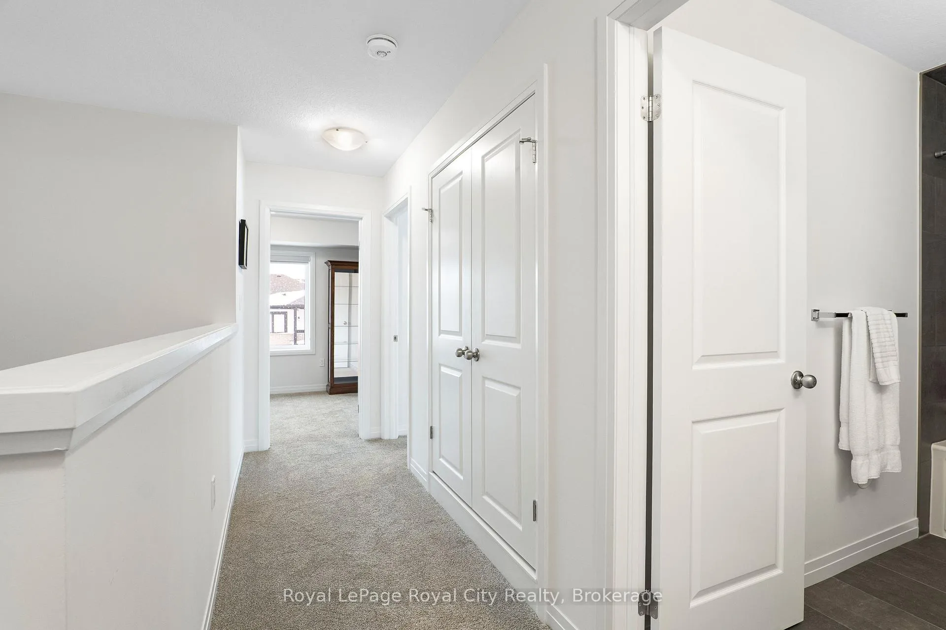 Photo 26 of 83 Thatcher Drive, Guelph, Kortright East — HOMEH