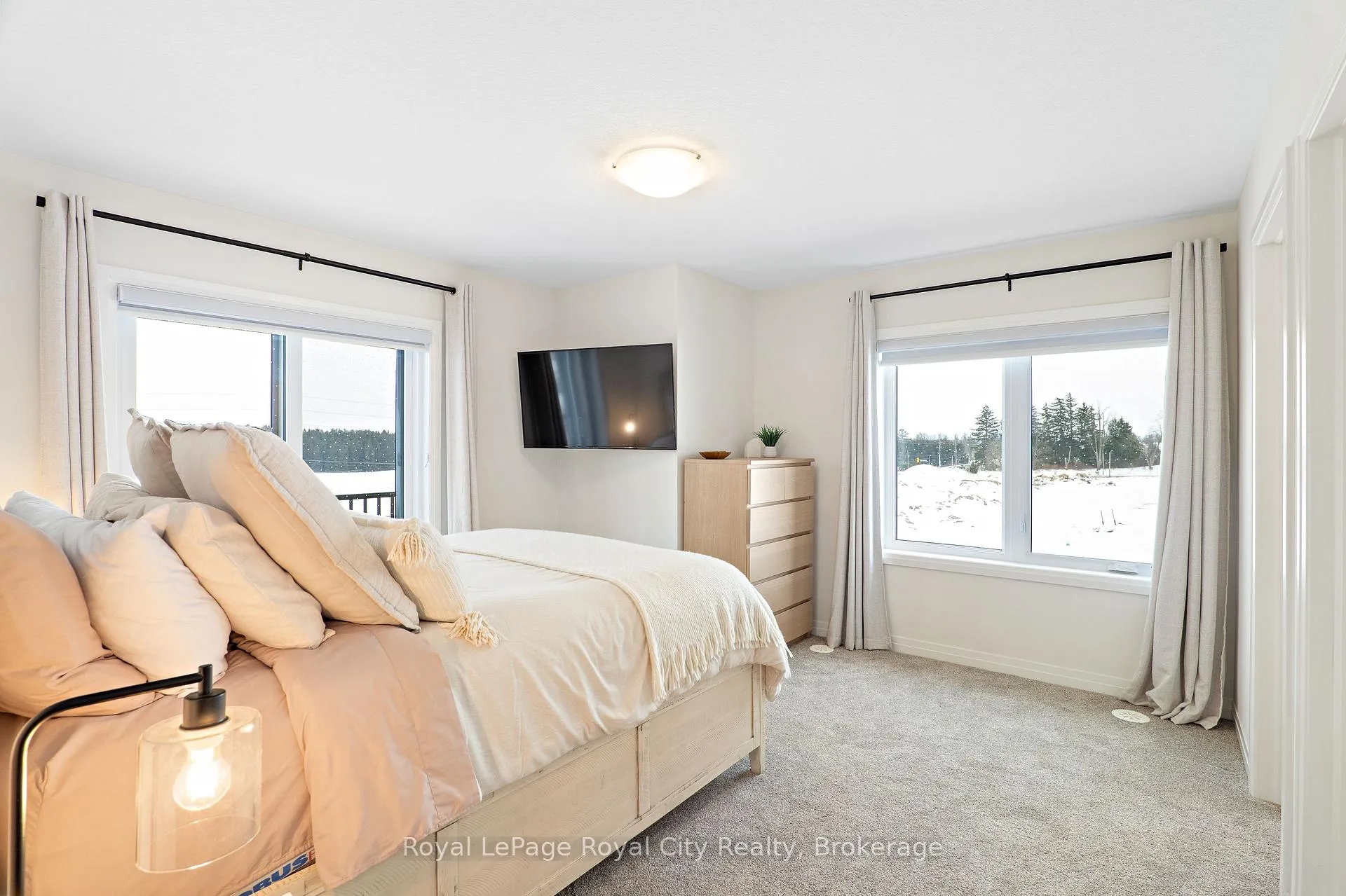 Photo 27 of 83 Thatcher Drive, Guelph, Kortright East — HOMEH