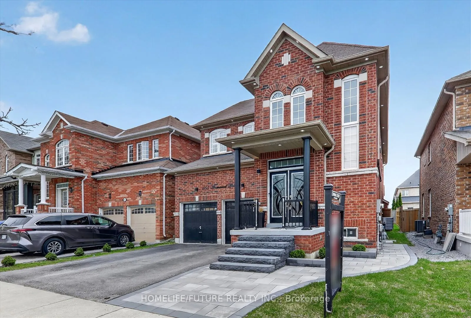 Photo 3 of 855 Wrenwood Drive, Oshawa, Taunton — HOMEH