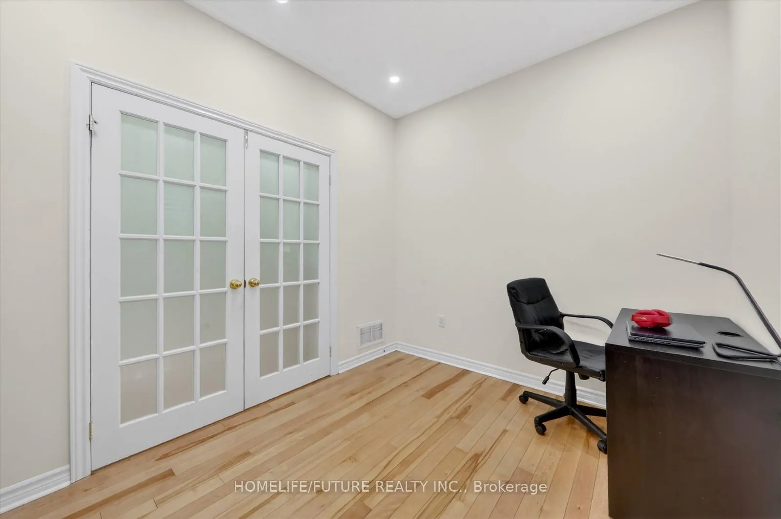 Photo 8 of 855 Wrenwood Drive, Oshawa, Taunton — HOMEH