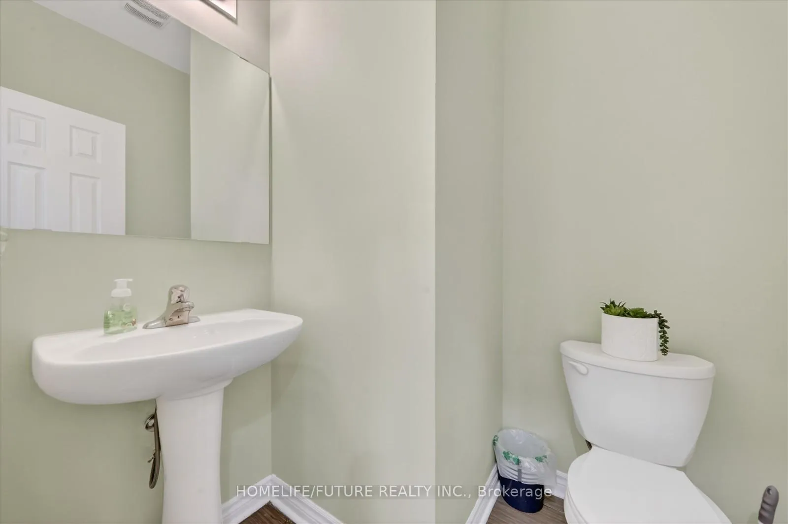 Photo 9 of 855 Wrenwood Drive, Oshawa, Taunton — HOMEH
