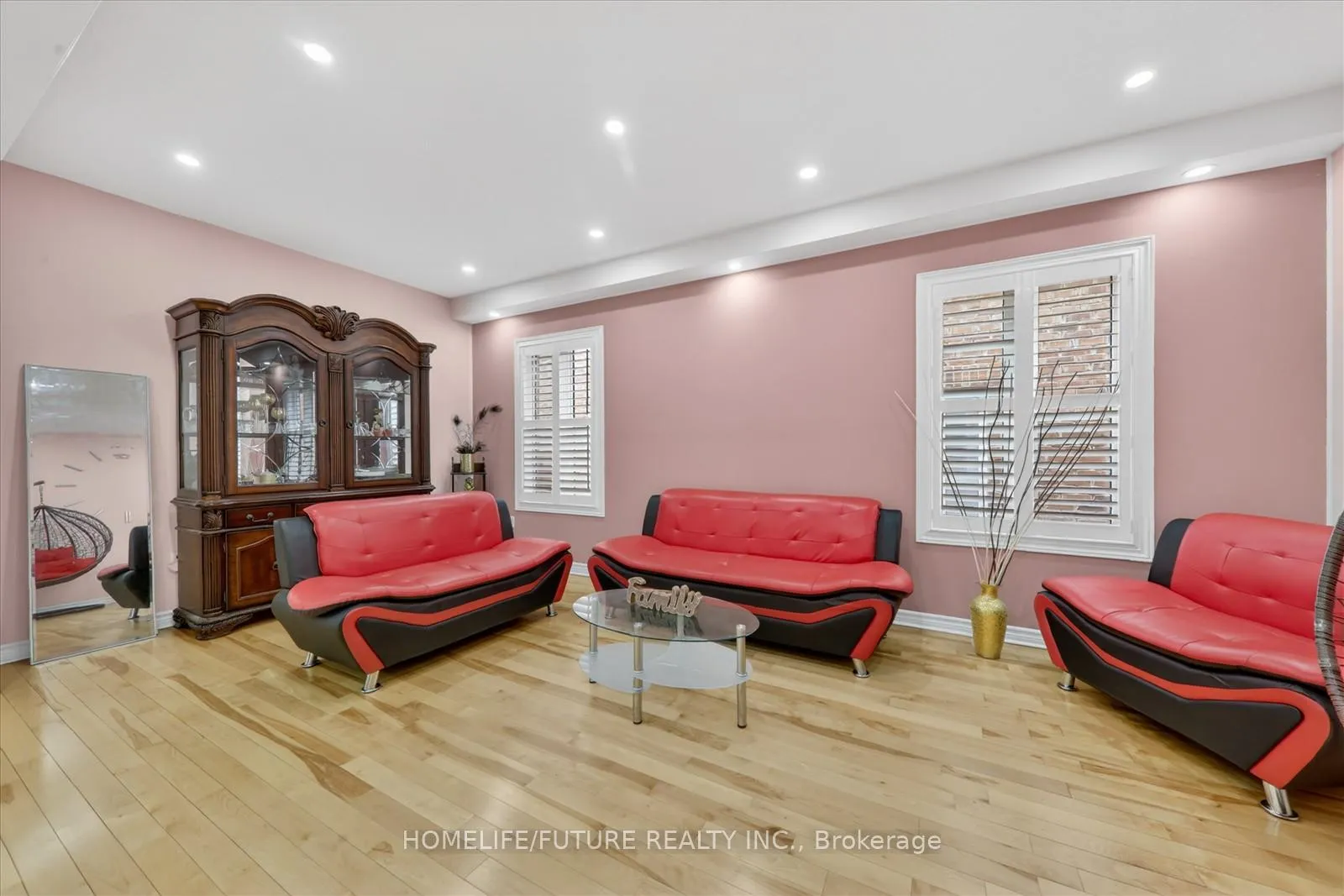Photo 10 of 855 Wrenwood Drive, Oshawa, Taunton — HOMEH