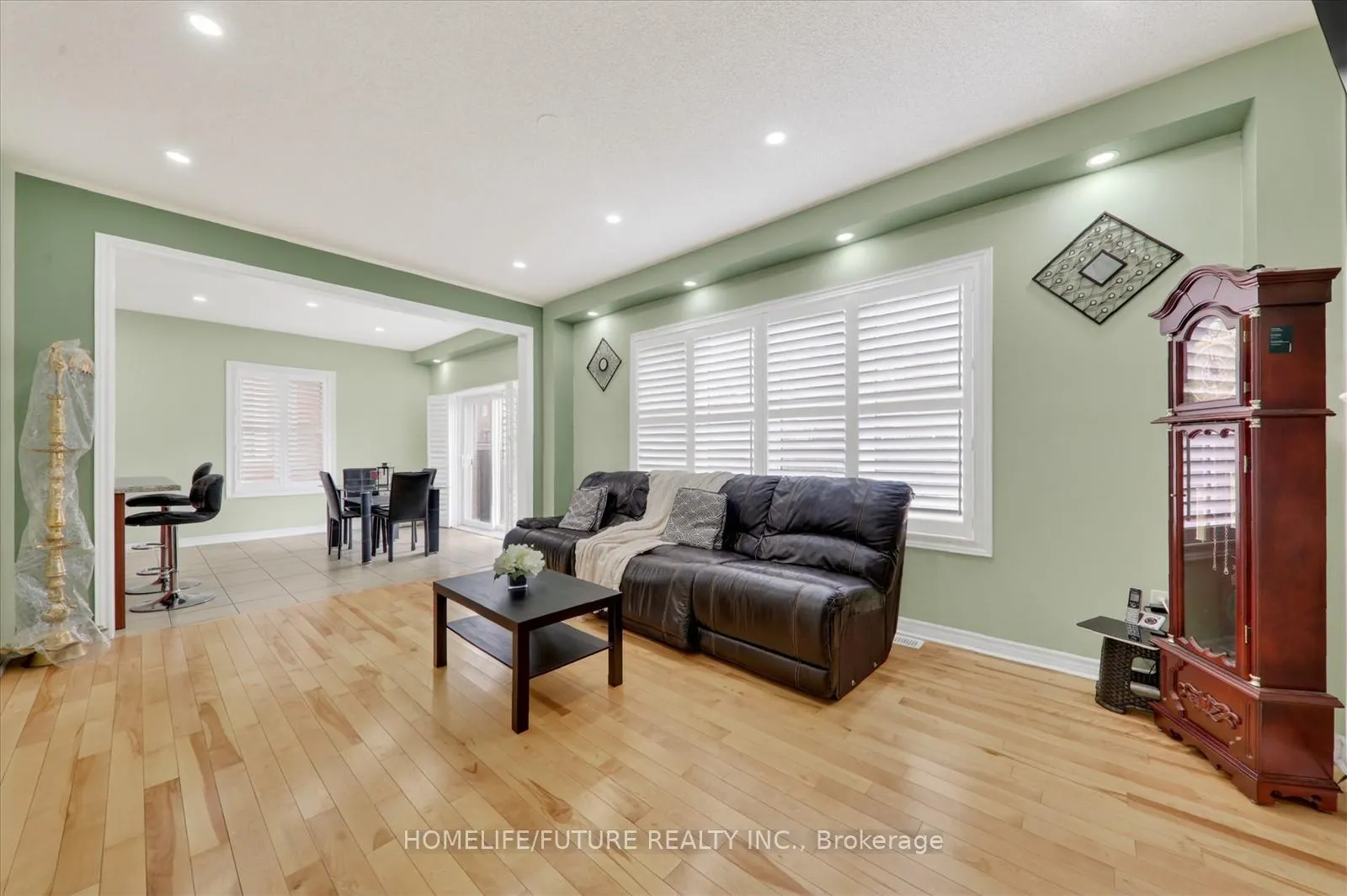 Photo 12 of 855 Wrenwood Drive, Oshawa, Taunton — HOMEH