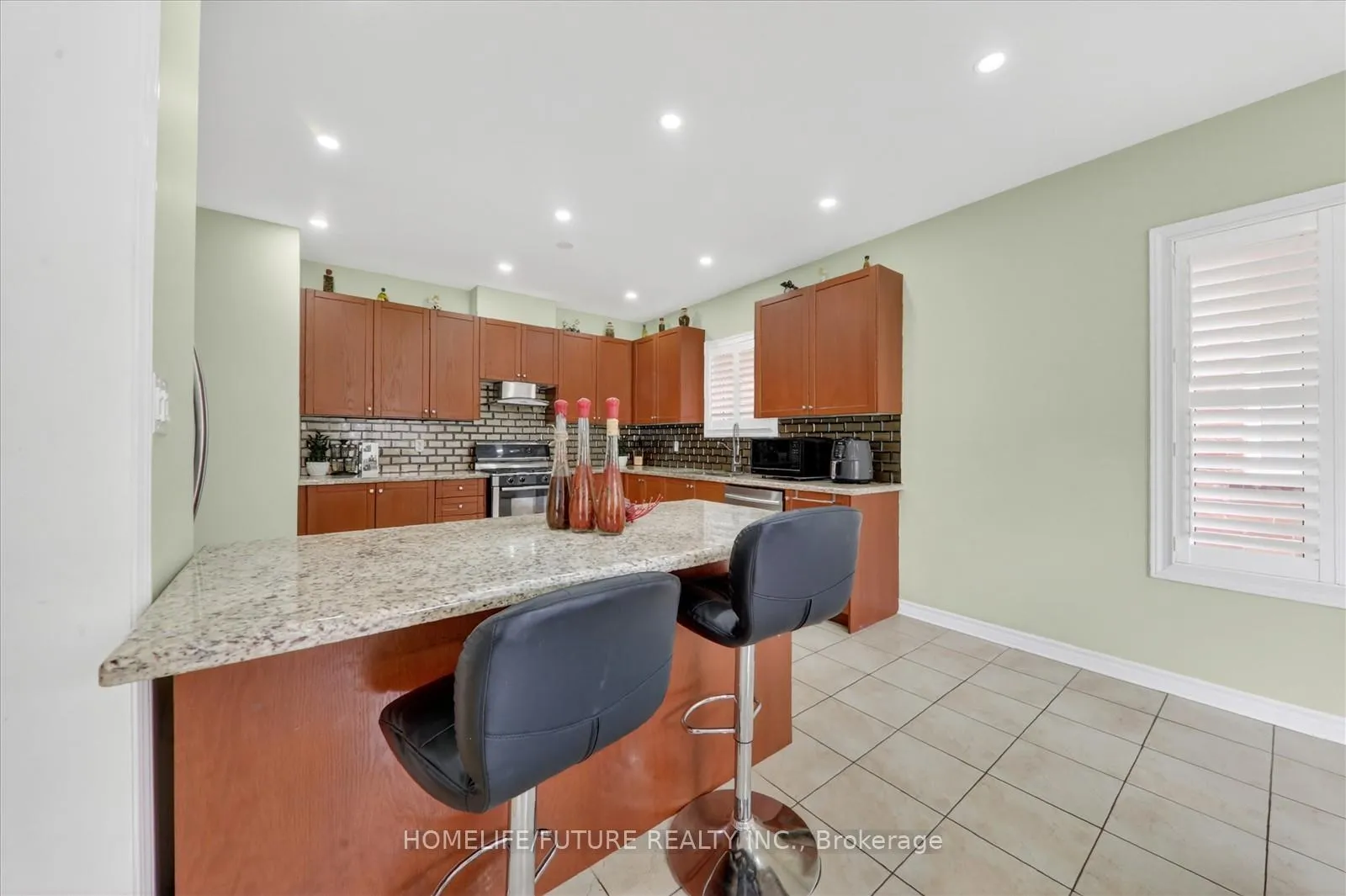 Photo 14 of 855 Wrenwood Drive, Oshawa, Taunton — HOMEH