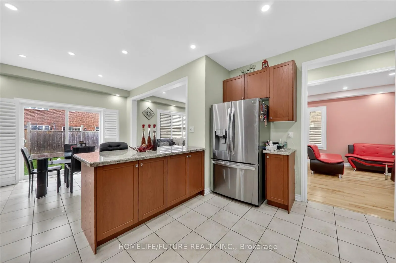 Photo 16 of 855 Wrenwood Drive, Oshawa, Taunton — HOMEH