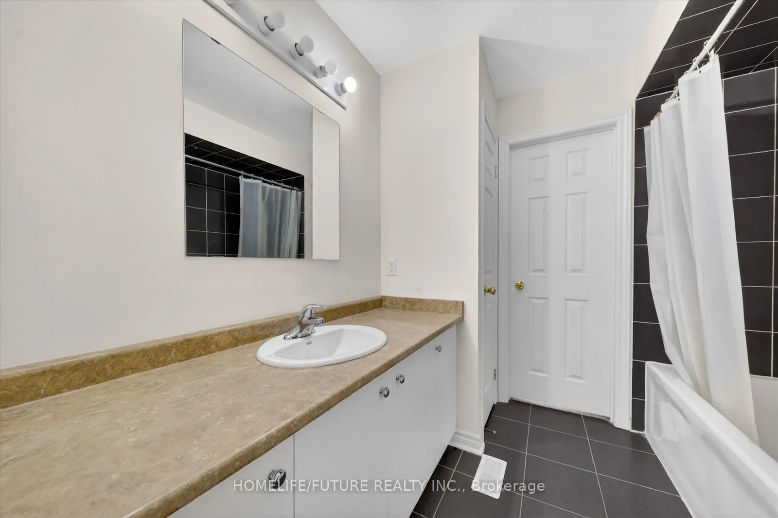 Photo 20 of 855 Wrenwood Drive, Oshawa, Taunton — HOMEH